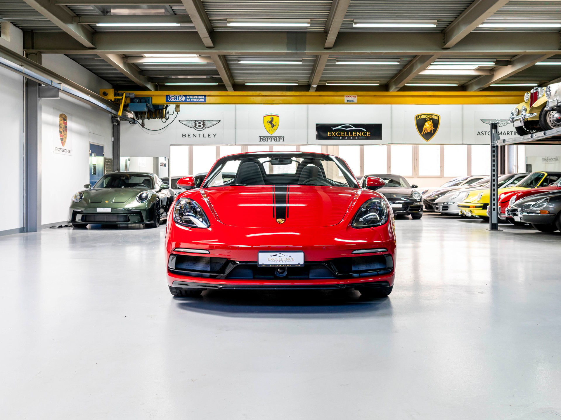 PORSCHE 718 Boxster 2.0 PDK-showroom-element-1