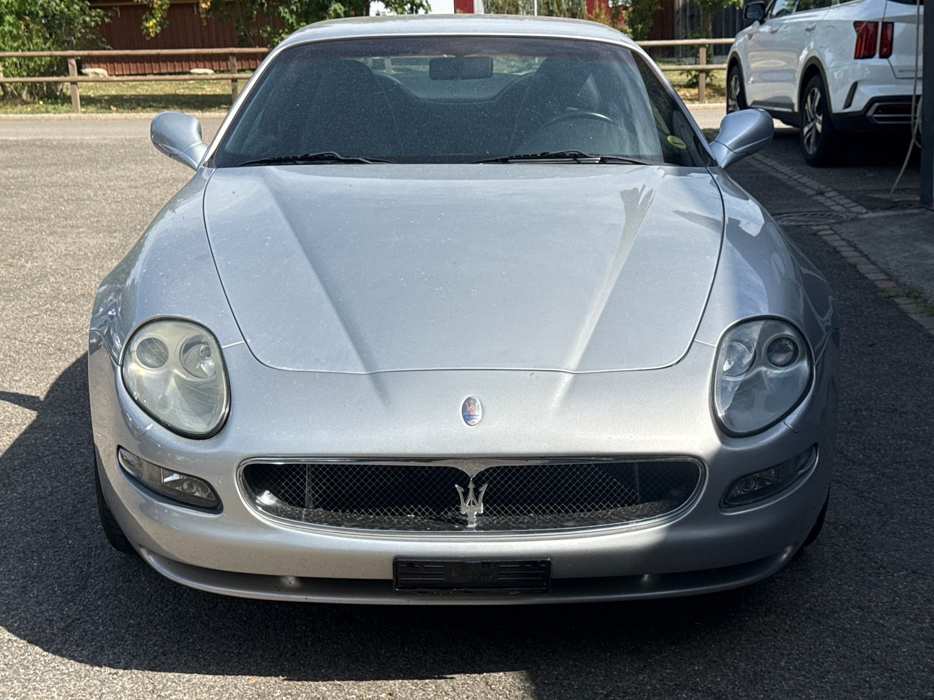 MASERATI Coupé GT-showroom-element-3