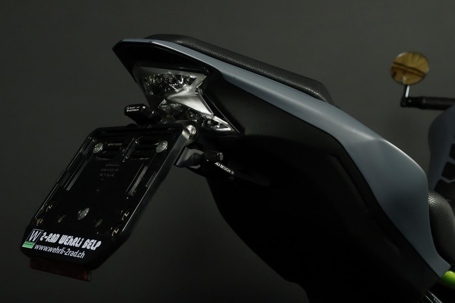 KAWASAKI Z 900 (70/35 KW) *Grey Shark* Level 2-image-9