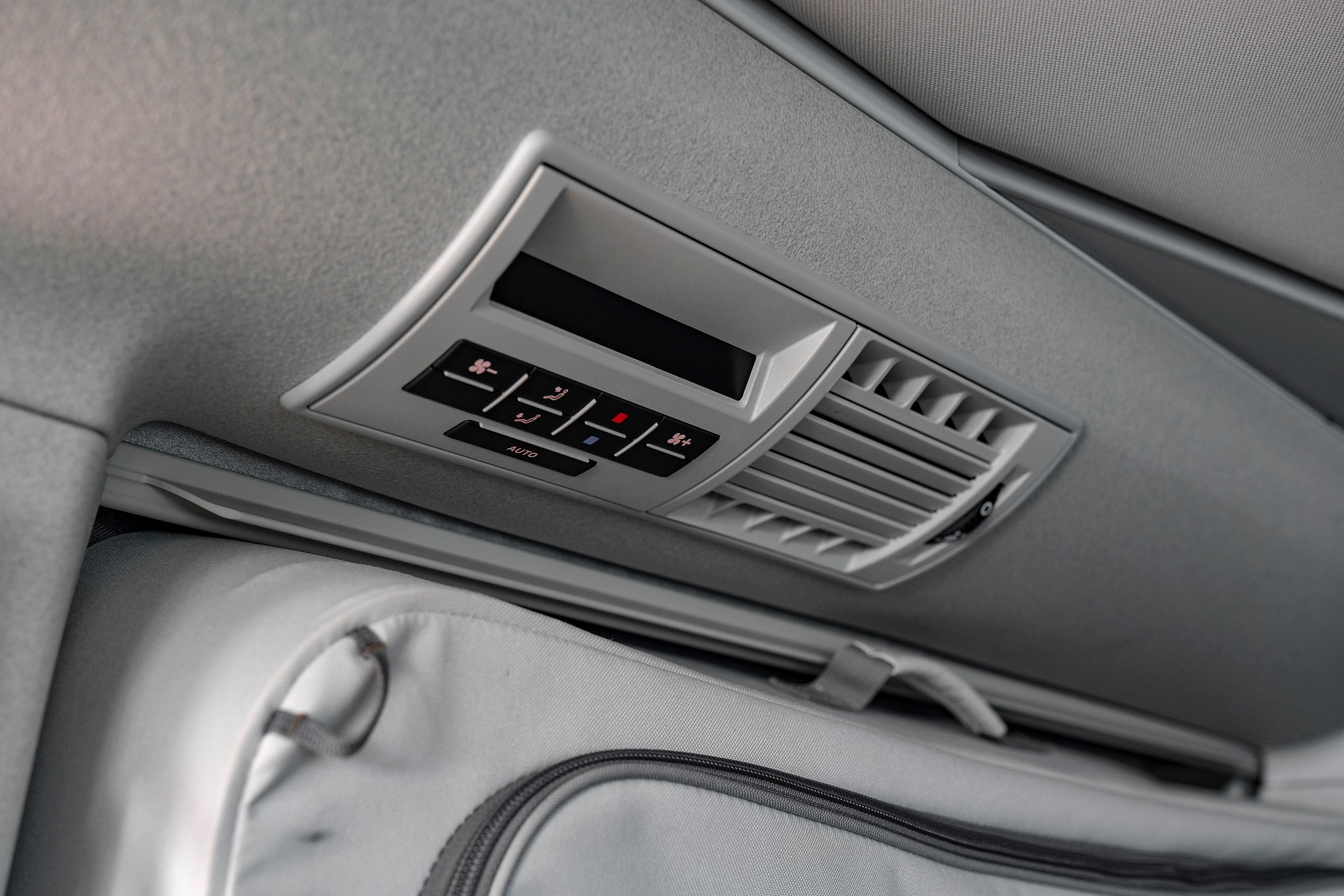 VW T6 California-image-27