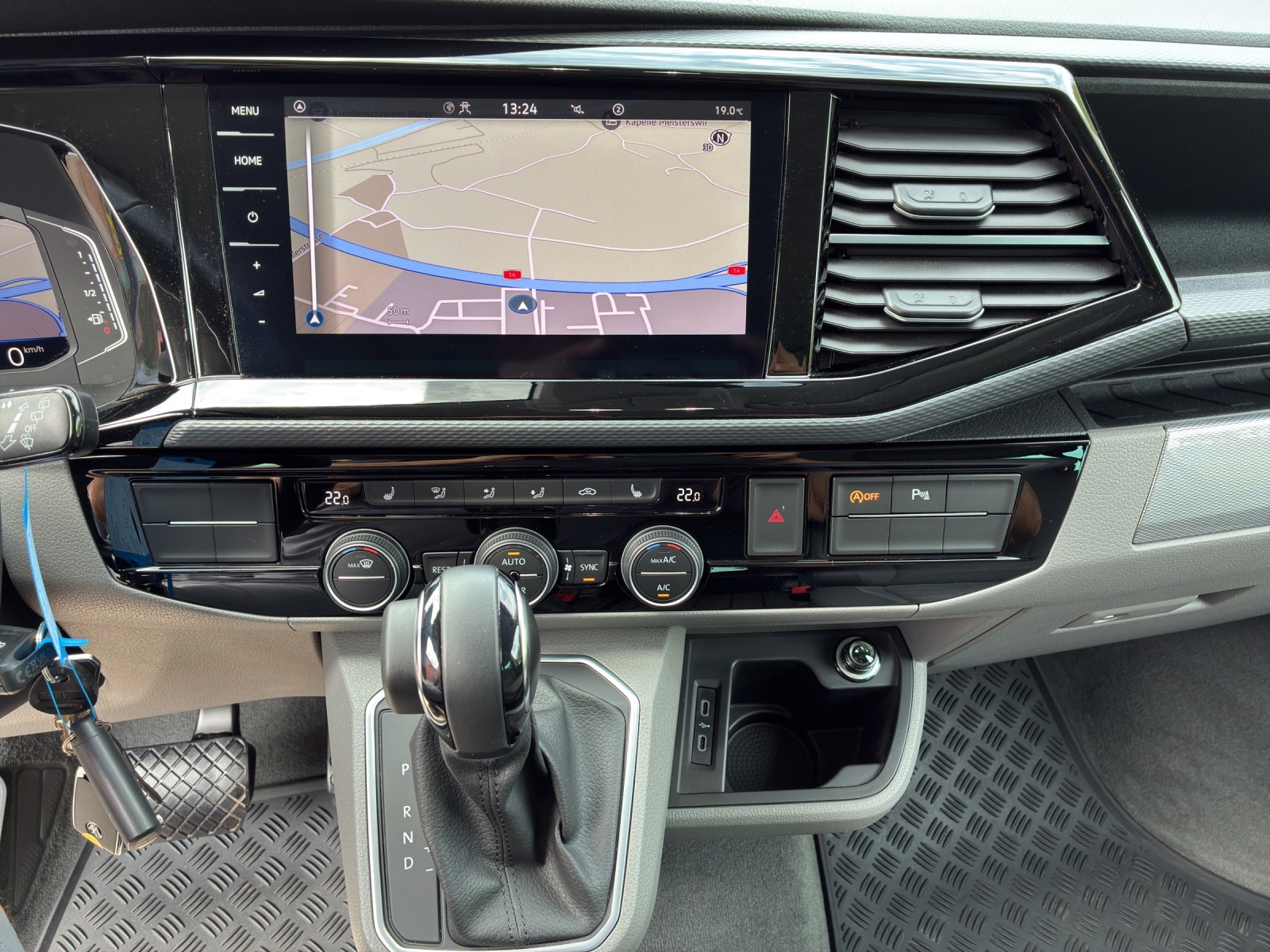 VW T6.1 California 2.0 Bi-TDI Ocean Edition Liberty 4Motion DSG-image-11
