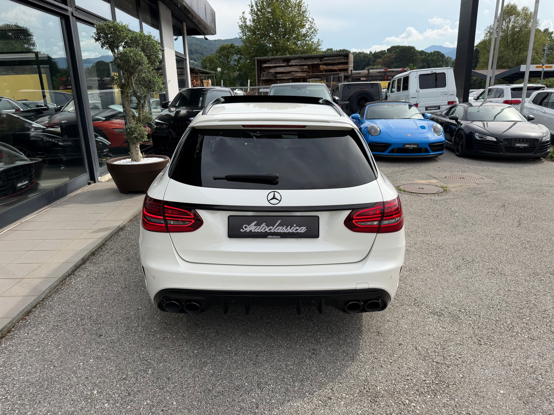 MERCEDES-BENZ C 43 AMG 4Matic 9G-Tronic-showroom-element-2