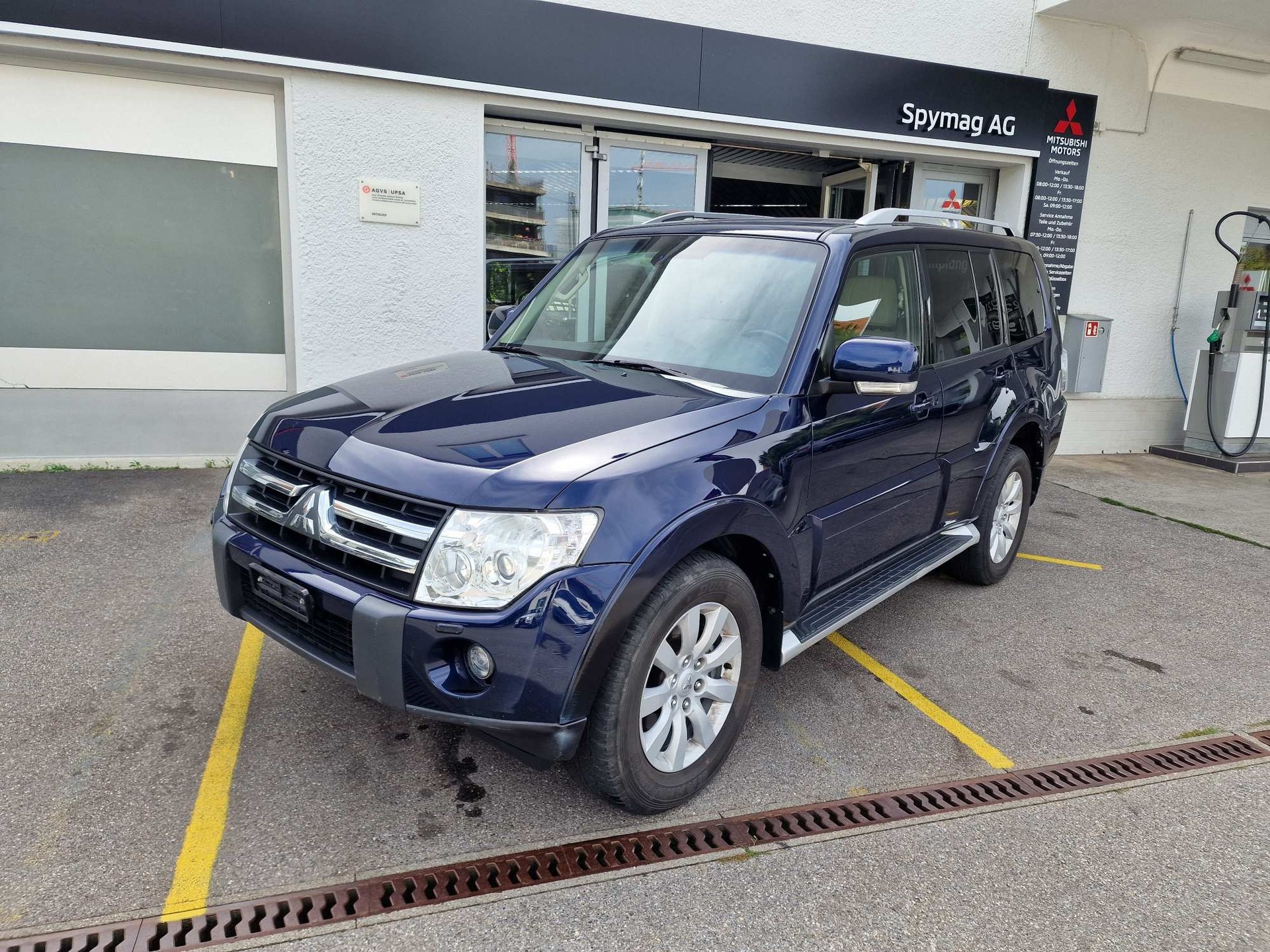 MITSUBISHI Pajero 3.2 DI-D Instyle Automatic