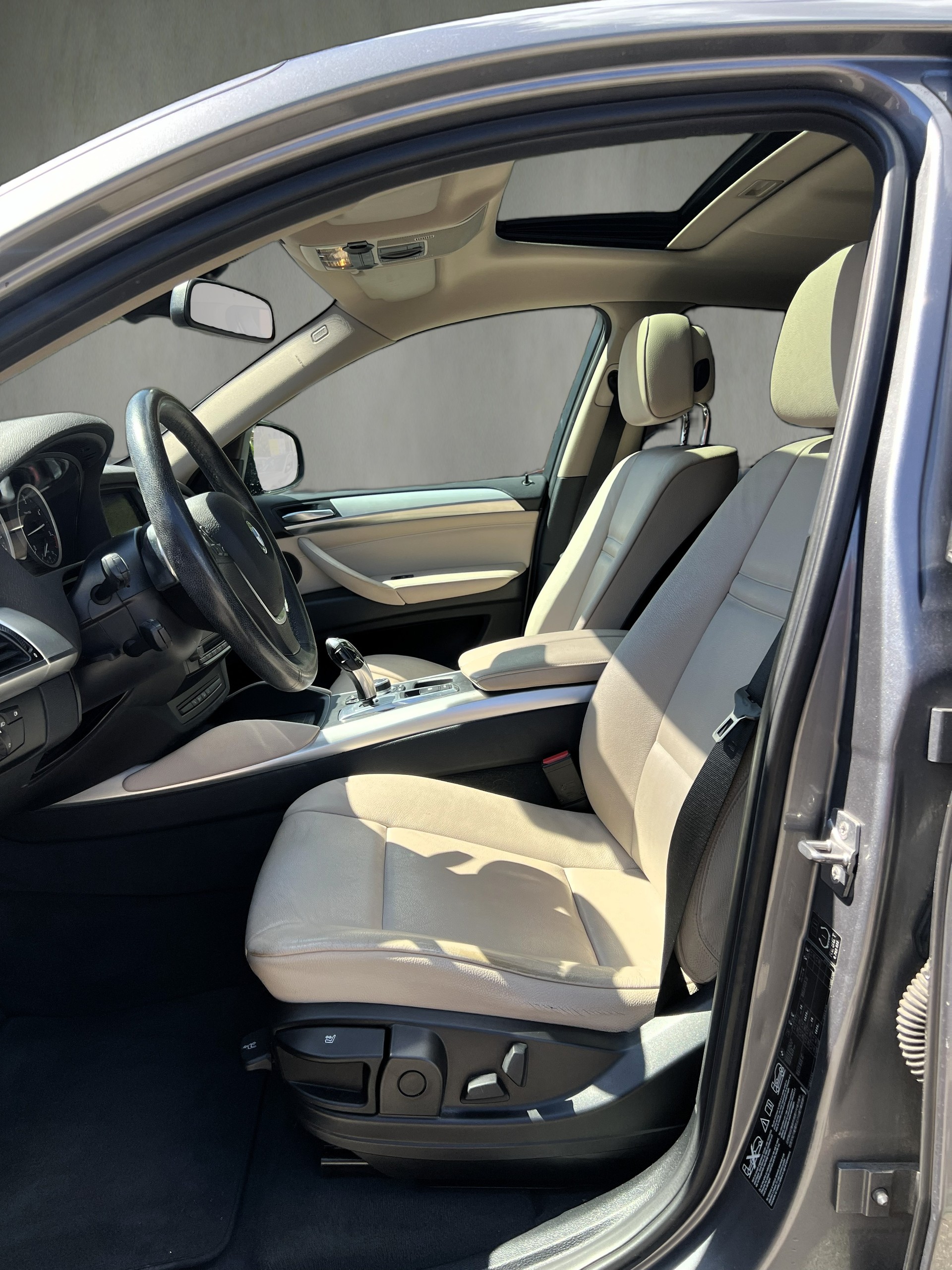 BMW X6 xDrive 40d Steptronic-image-16