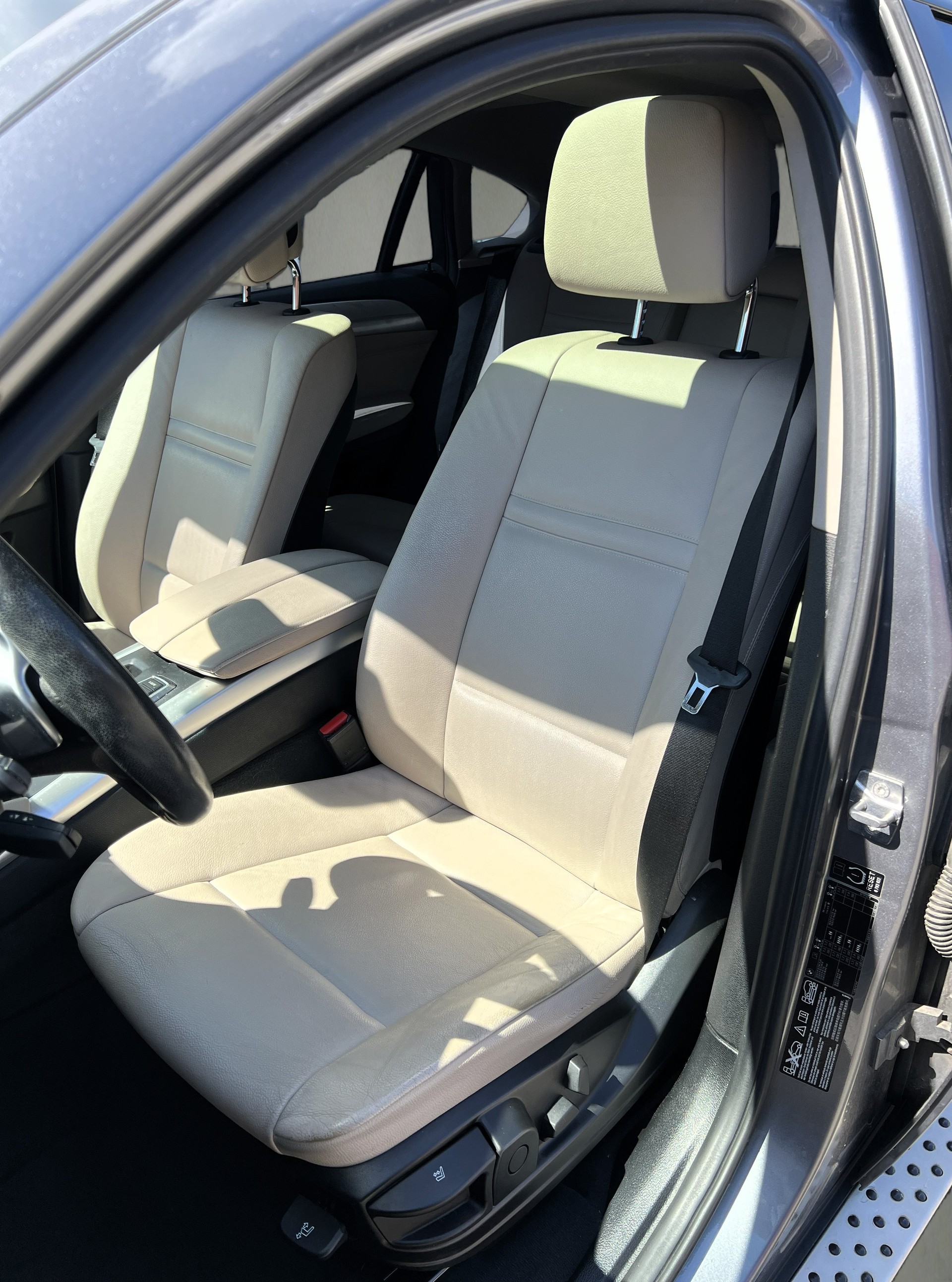 BMW X6 xDrive 40d Steptronic-image-14
