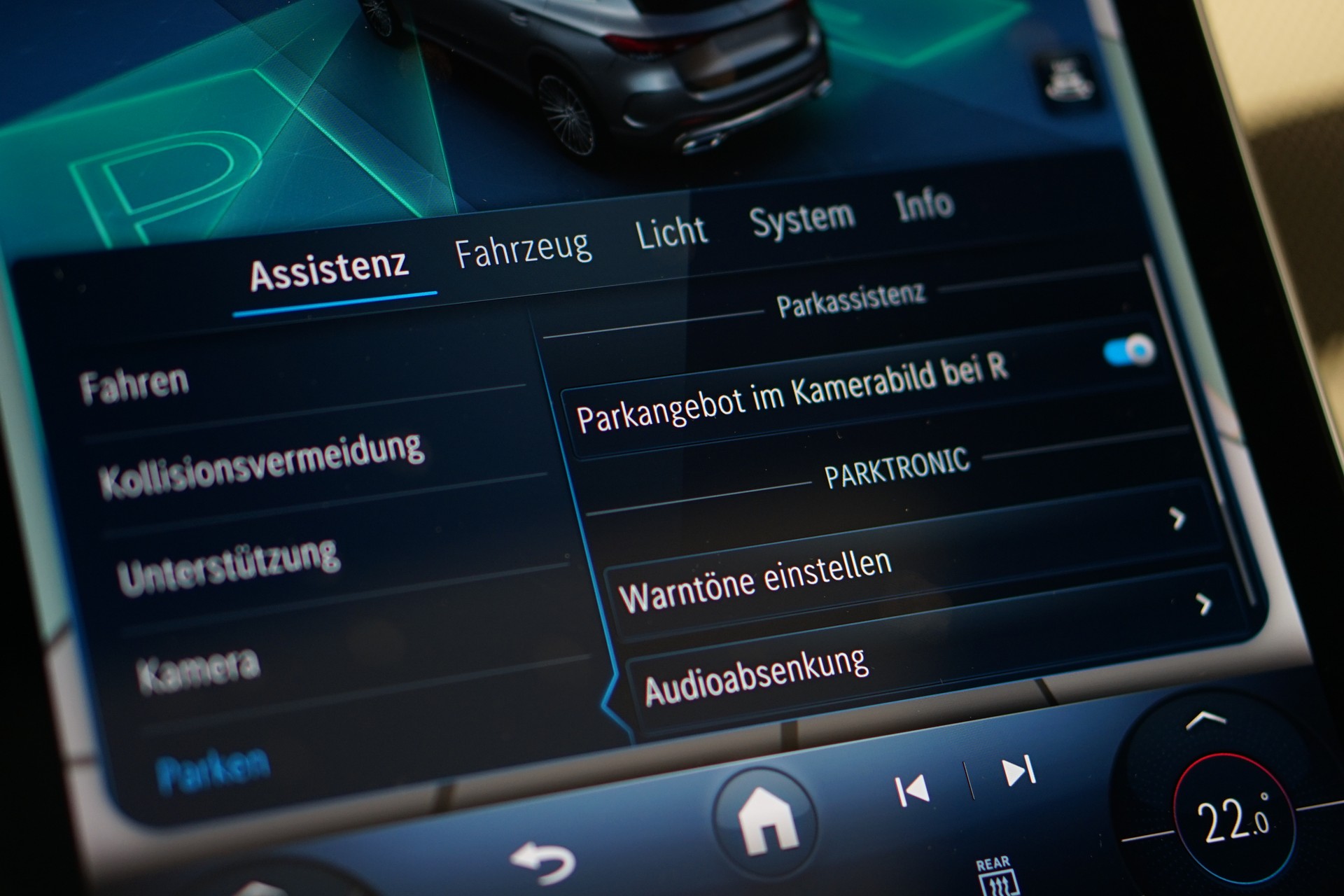 MERCEDES-BENZ GLC 200 4Matic 9G-Tronic AMG Line *AHK* *Panorama* *Assistenzpaket*-image-34
