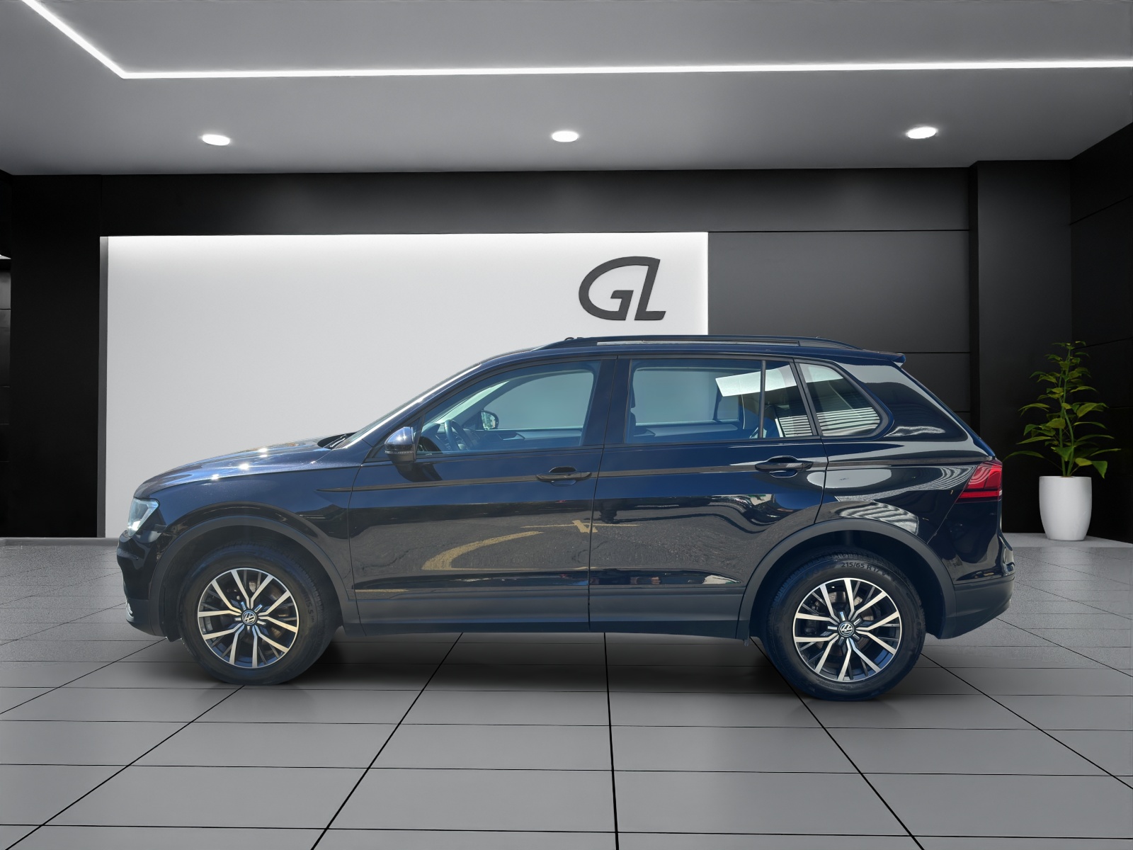 VW Tiguan 2.0TDI Comfort 4M-showroom-element-2