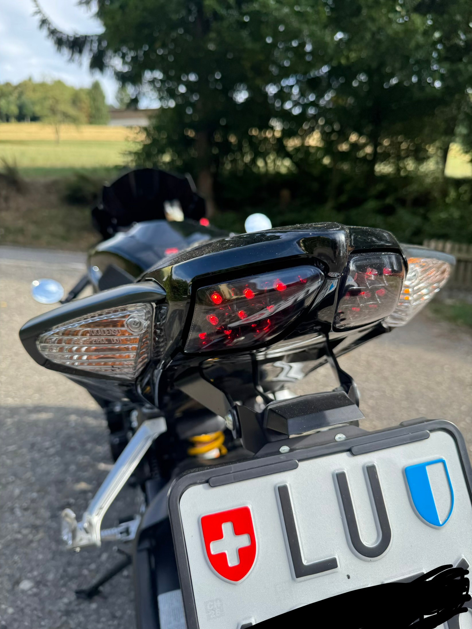 SUZUKI GSX-R 750 K8-image-5