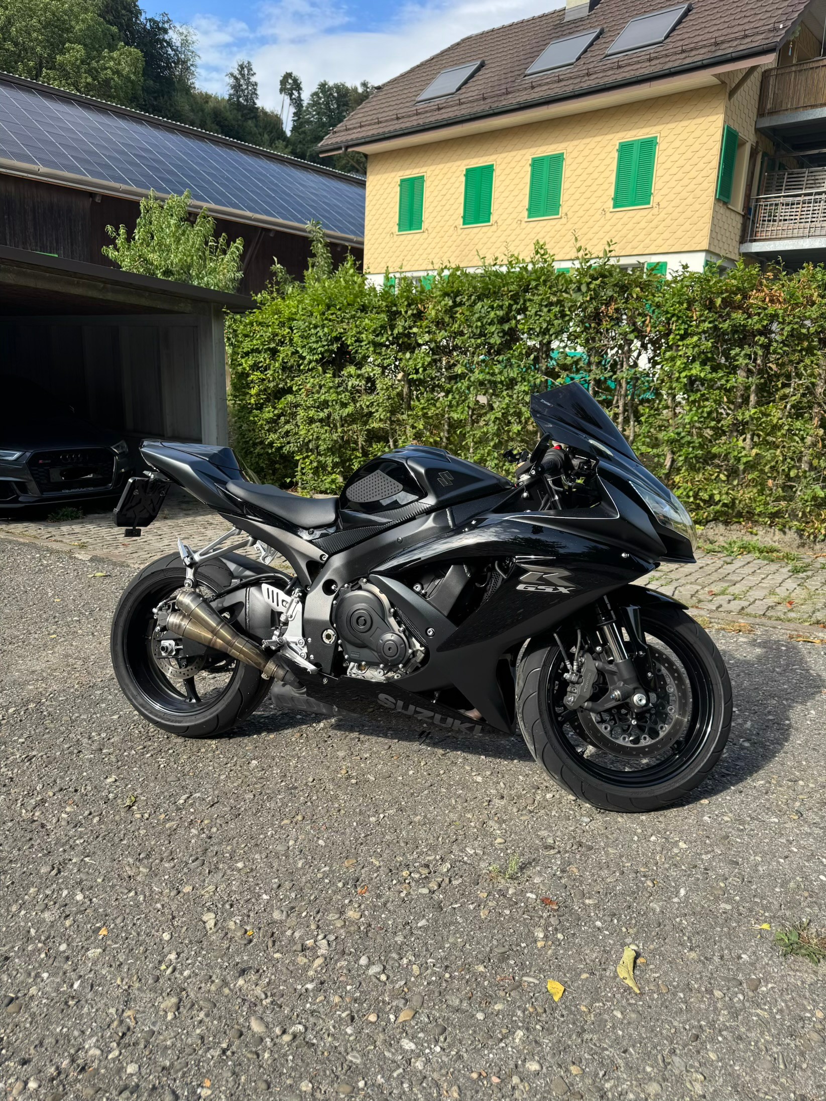 SUZUKI GSX-R 750 K8-image-2