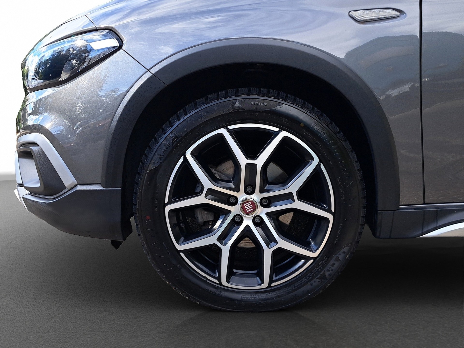FIAT Tipo 1.5 Cross *Uconnect*-showroom-element-3