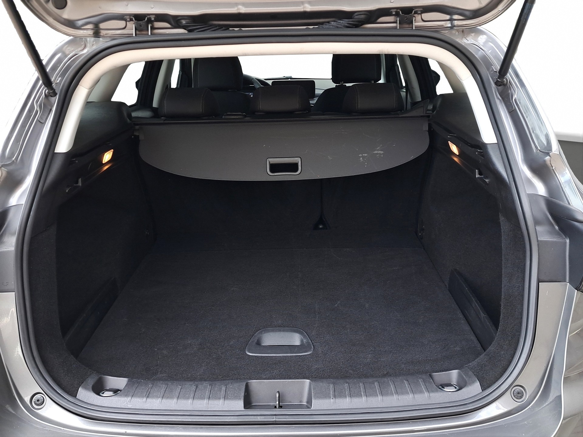 FIAT Tipo 1.5 Cross *Uconnect*-image-12