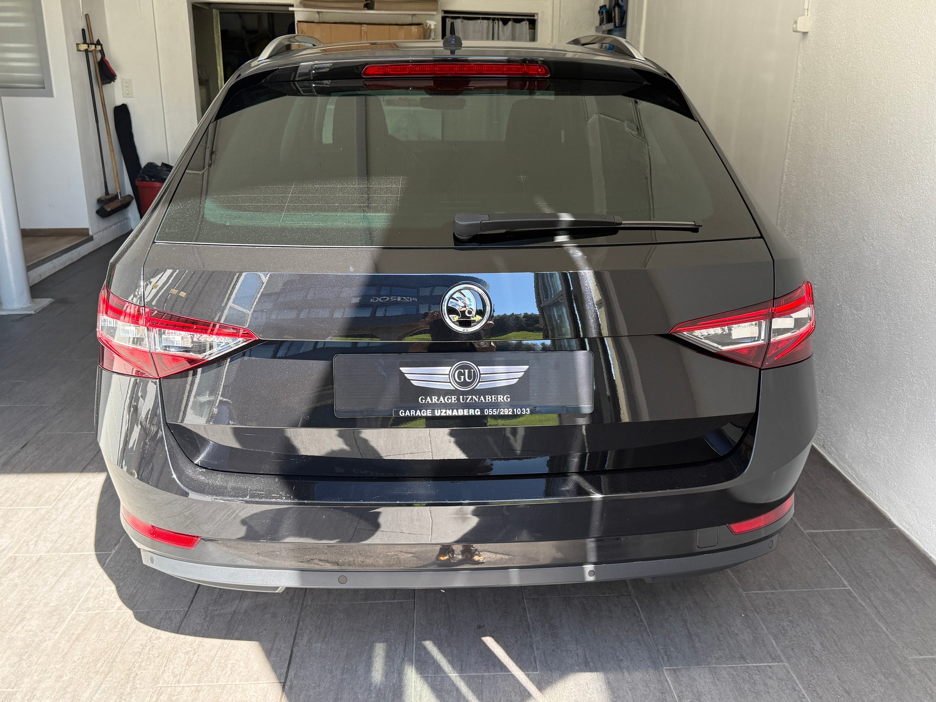 SKODA Superb Combi 2.0 TDi SportLine+ 4x4 DSG Ab 210. pro Monat-showroom-element-3
