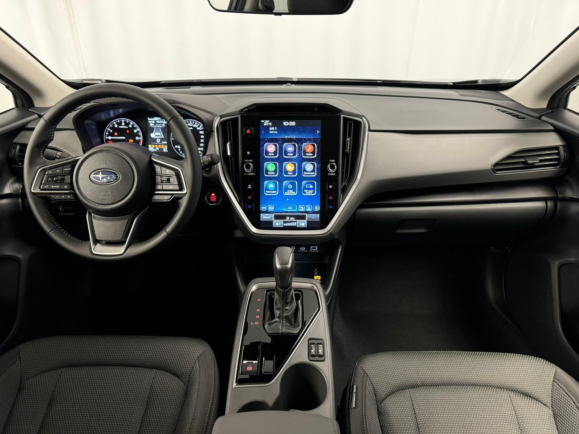 SUBARU Crosstrek 2.0i e-Boxer Swiss Plus-image-6