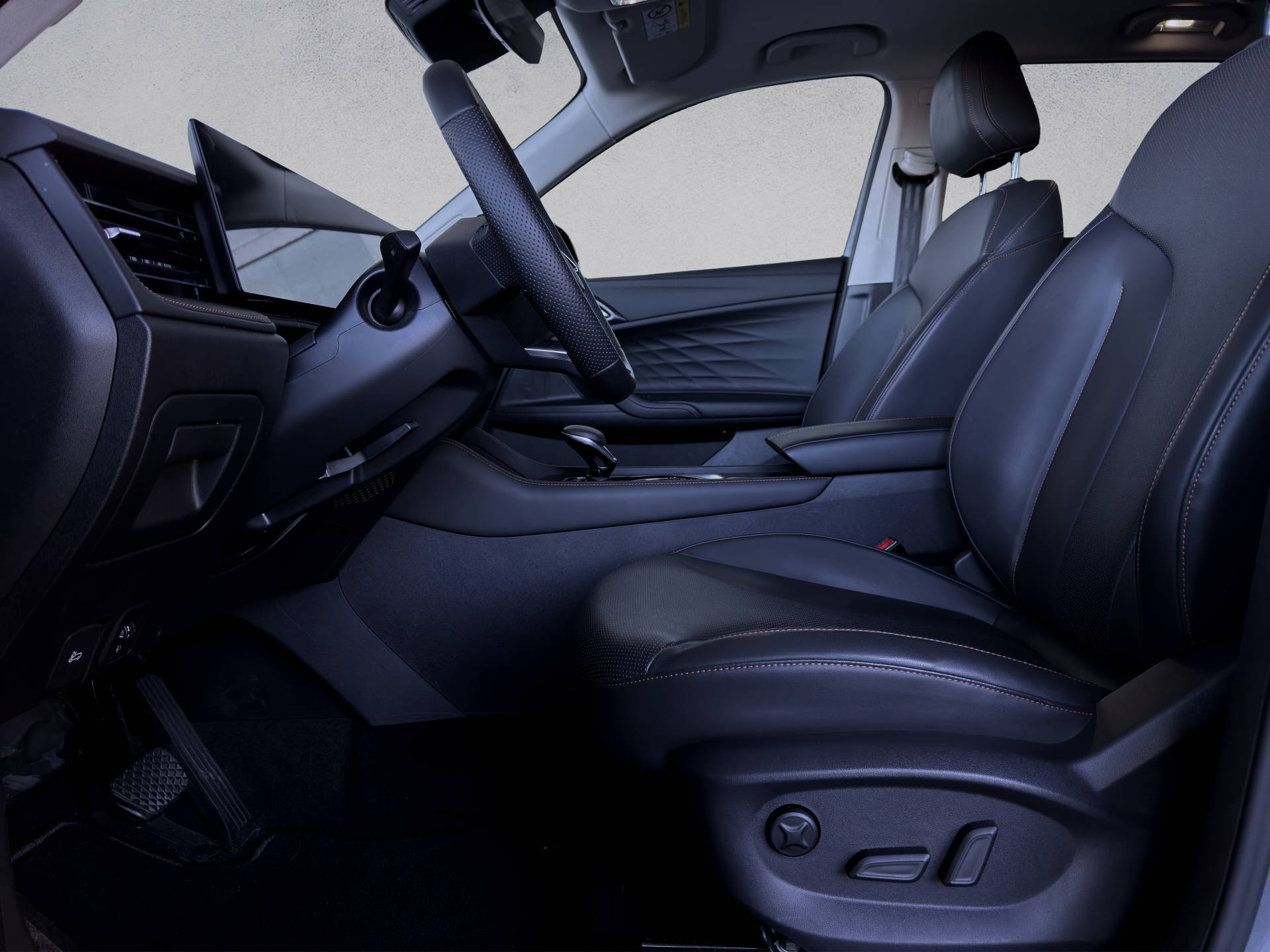 MG HS 1.5 Vti-Tech Luxury-image-9