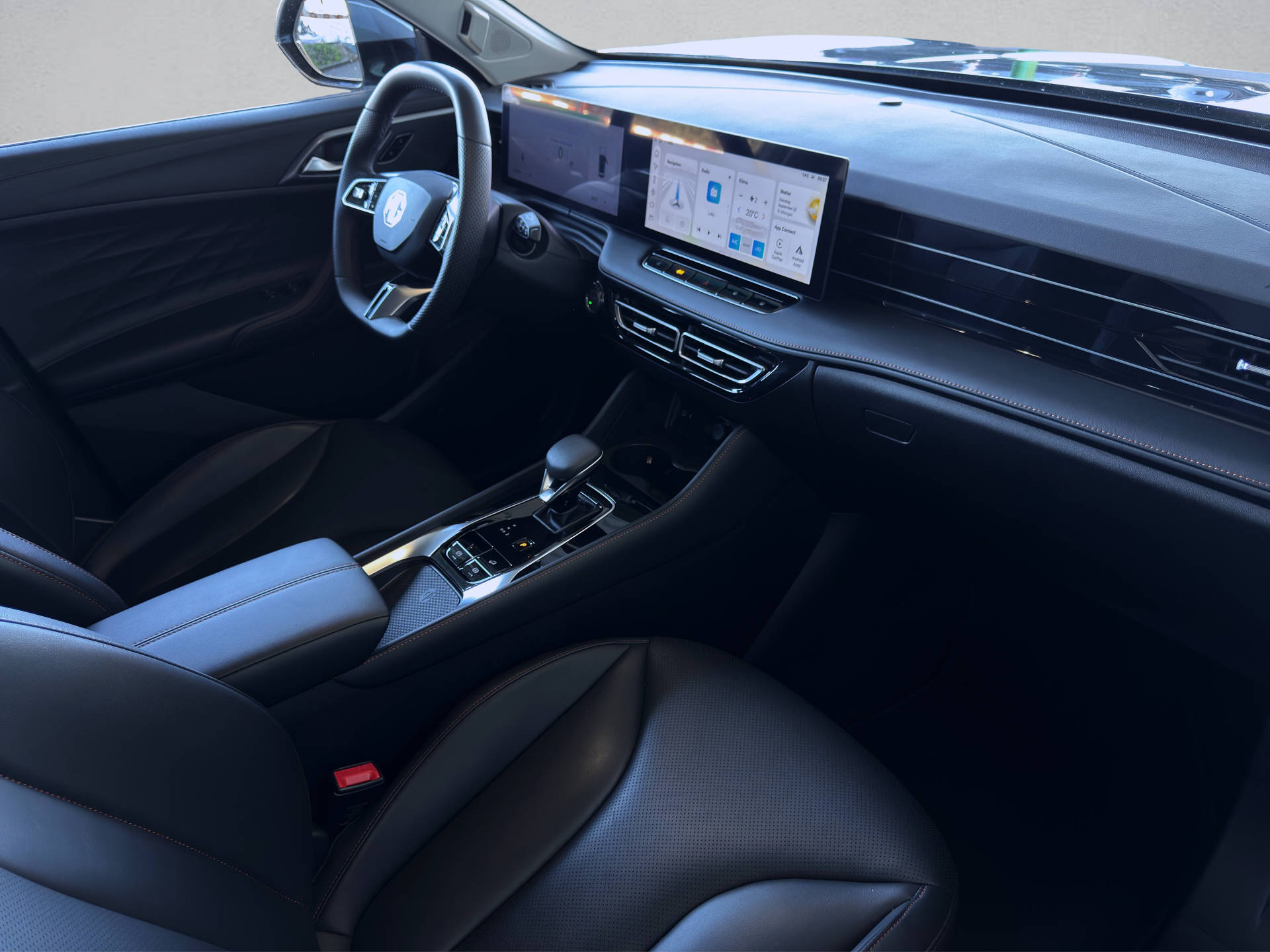 MG HS 1.5 Vti-Tech Luxury-image-14