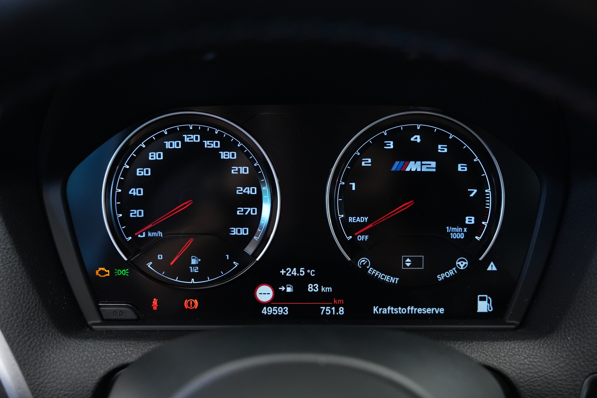 BMW M2 Competition *Schaltgetriebe* *CH-Fahrzeug mit Gratis Service bis 2028*-image-28