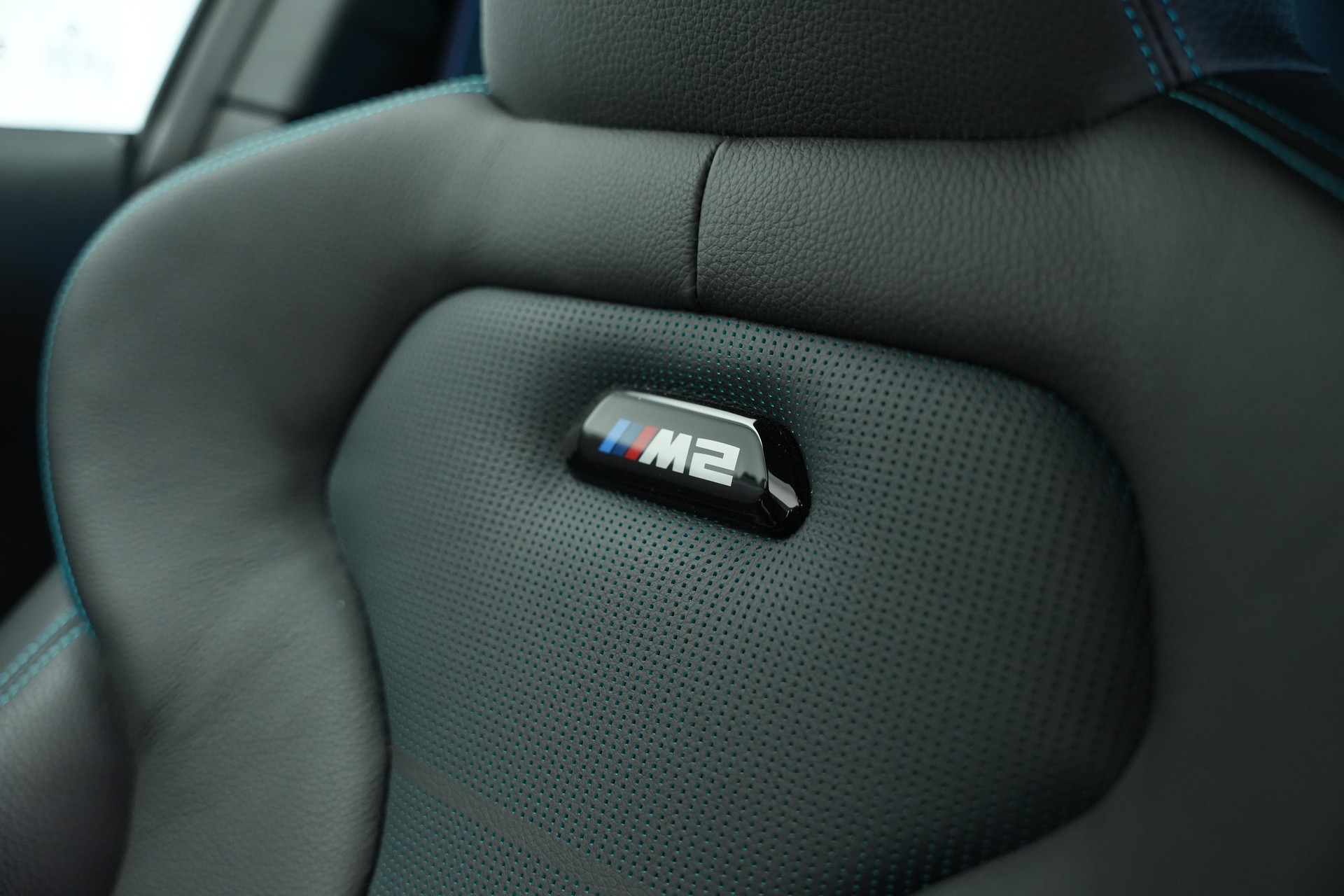 BMW M2 Competition *Schaltgetriebe* *CH-Fahrzeug mit Gratis Service bis 2028*-image-22