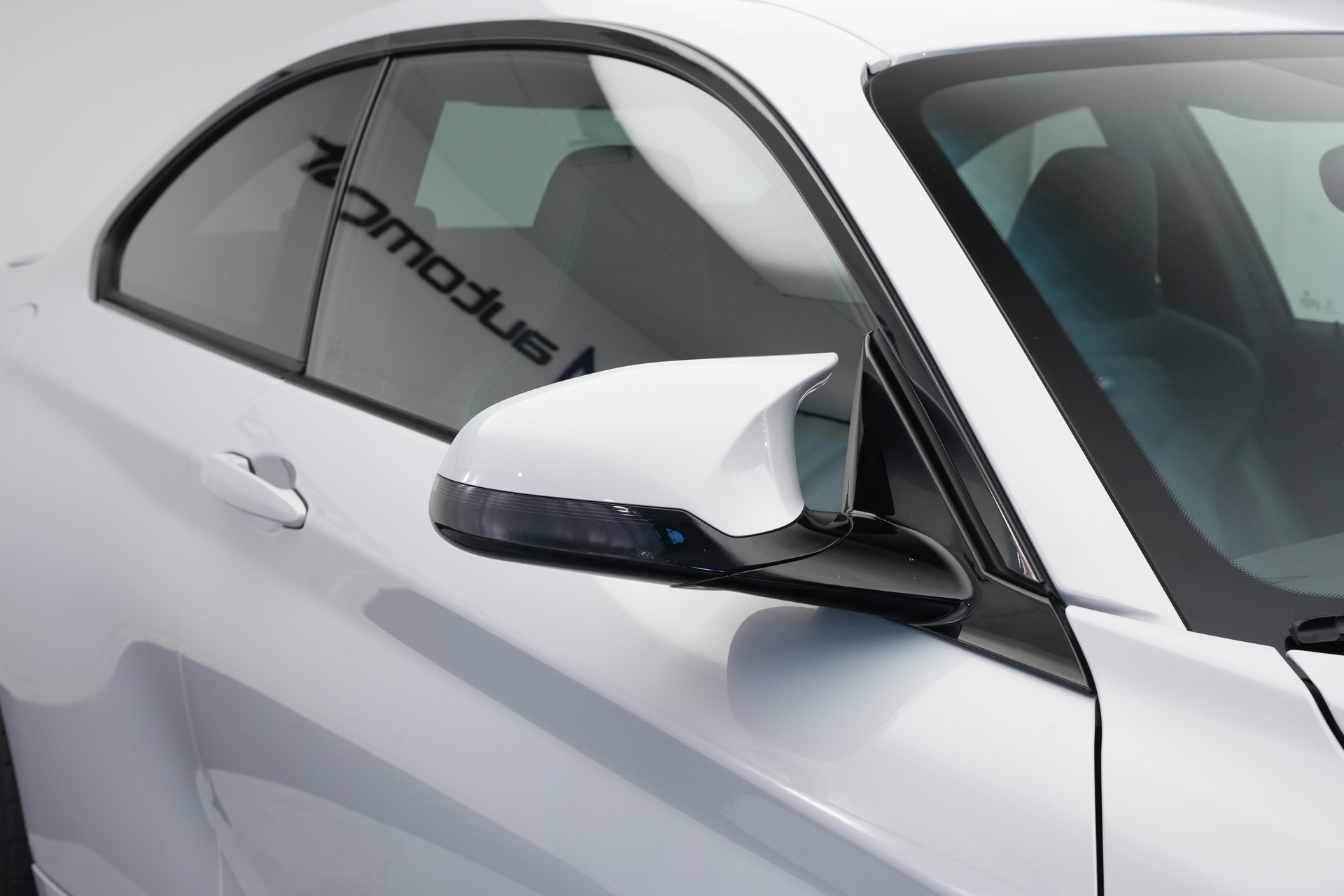 BMW M2 Competition *Schaltgetriebe* *CH-Fahrzeug mit Gratis Service bis 2028*-image-42