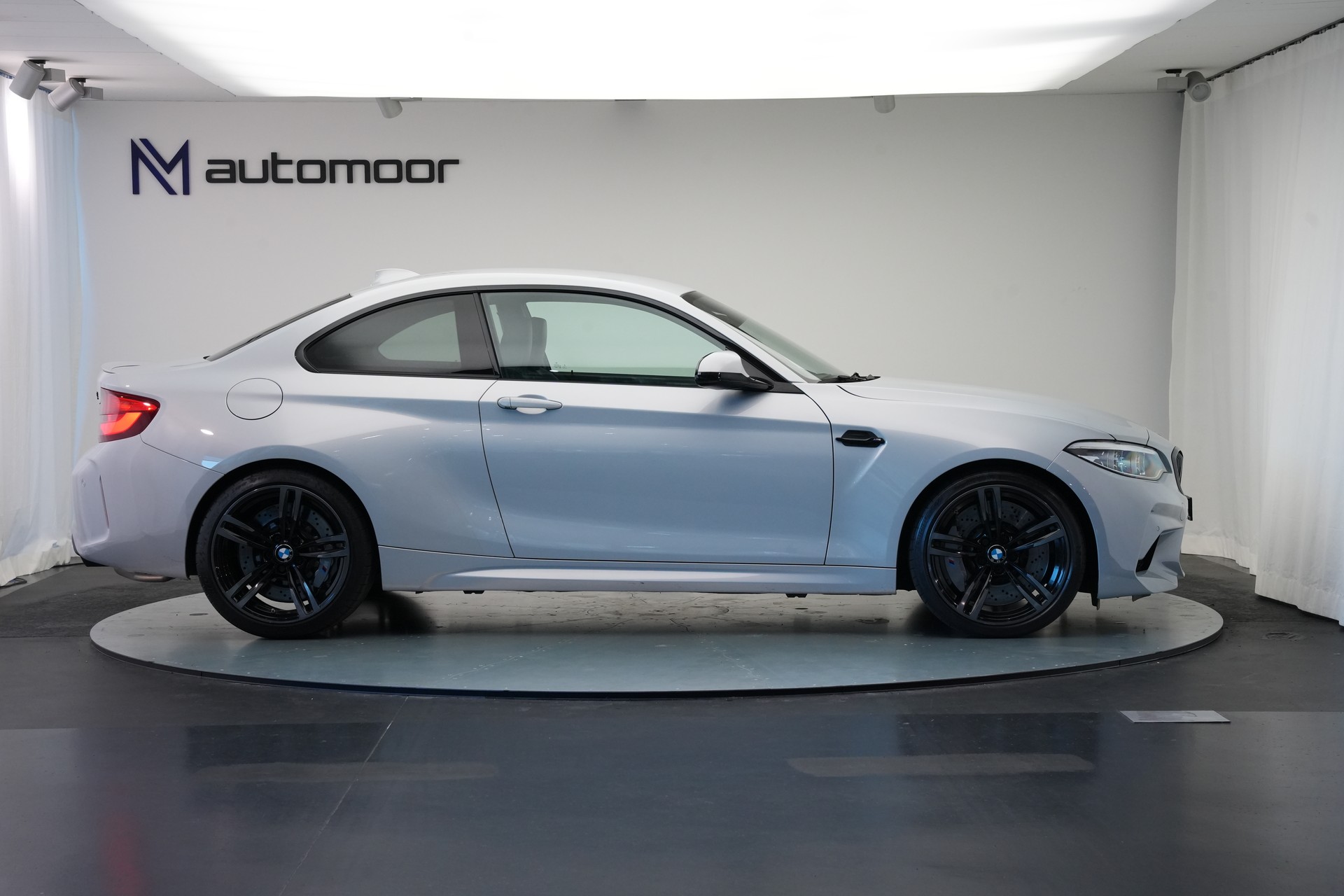 BMW M2 Competition *Schaltgetriebe* *CH-Fahrzeug mit Gratis Service bis 2028*-showroom-element-3