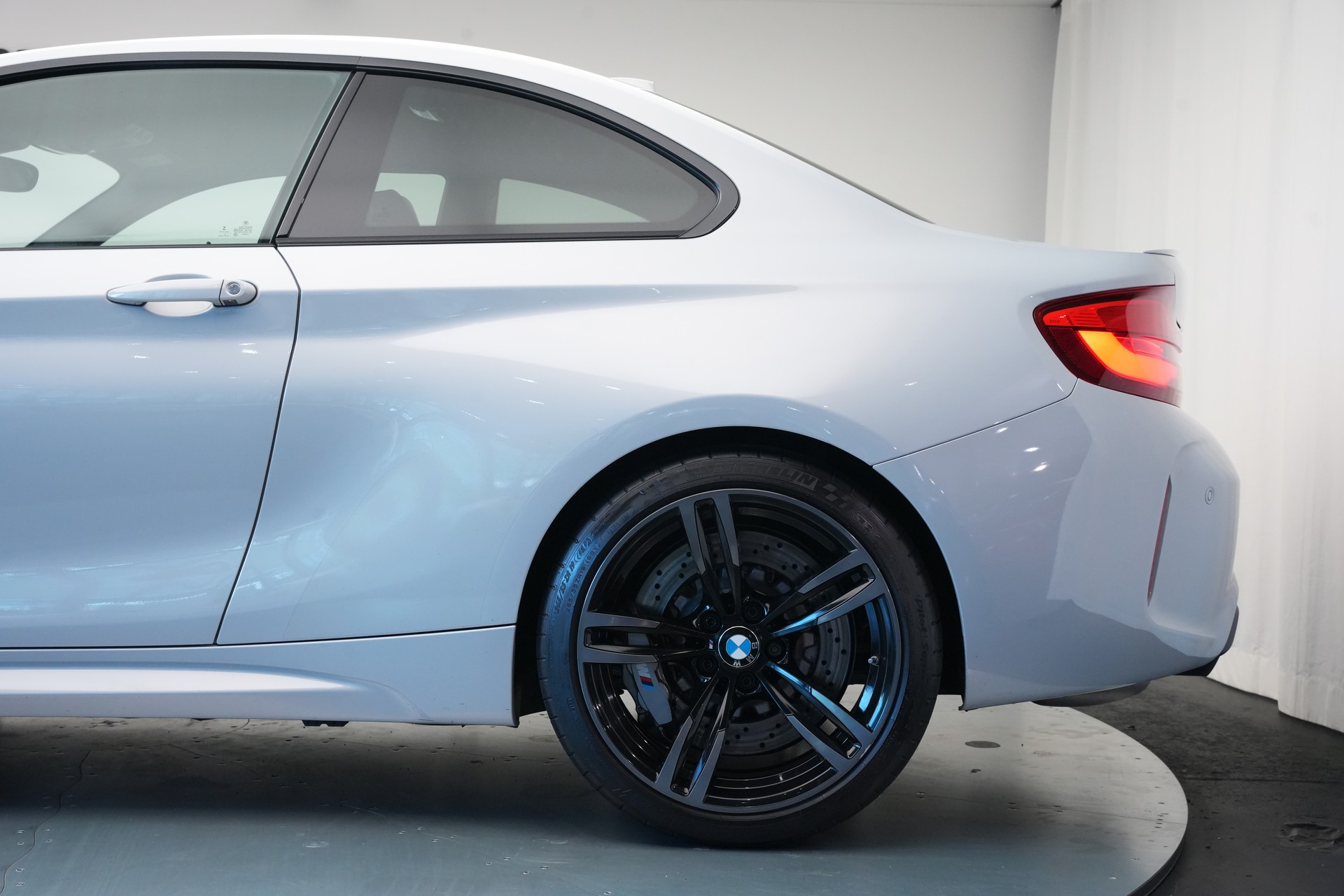 BMW M2 Competition *Schaltgetriebe* *CH-Fahrzeug mit Gratis Service bis 2028*-image-32