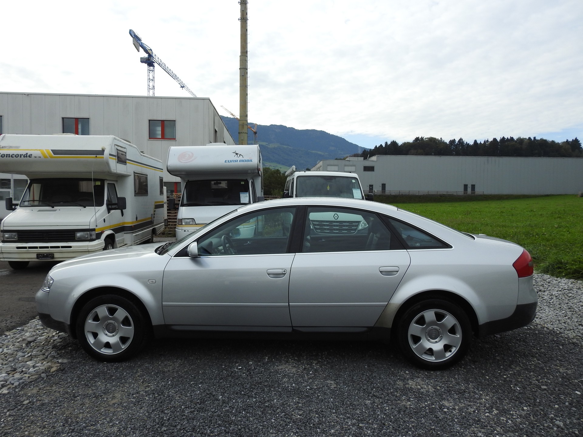 AUDI A6 4.2 quattro Ambition tiptronic-showroom-element-2