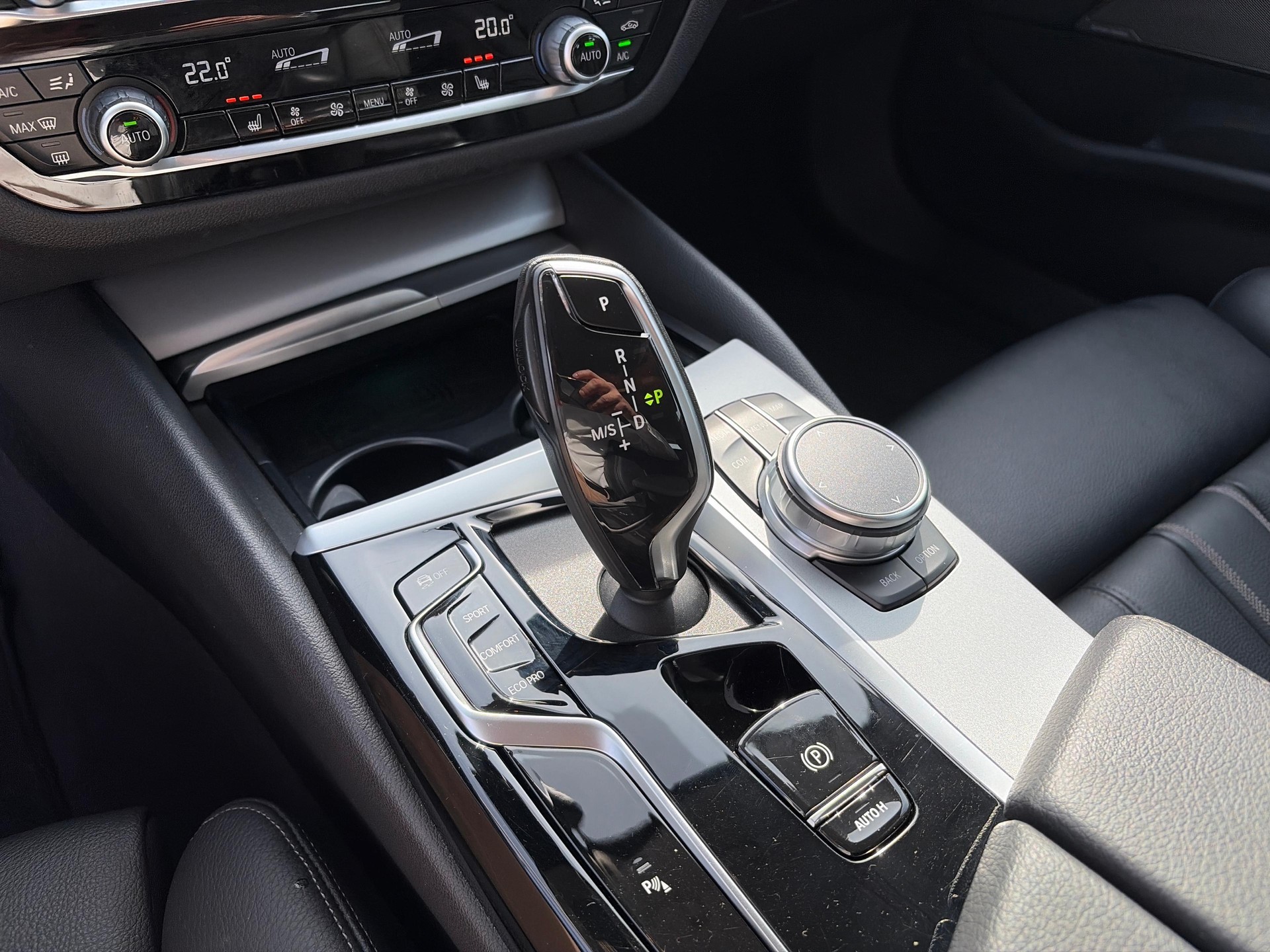 BMW 5er Reihe G31 Touring 530d xDrive-image-15
