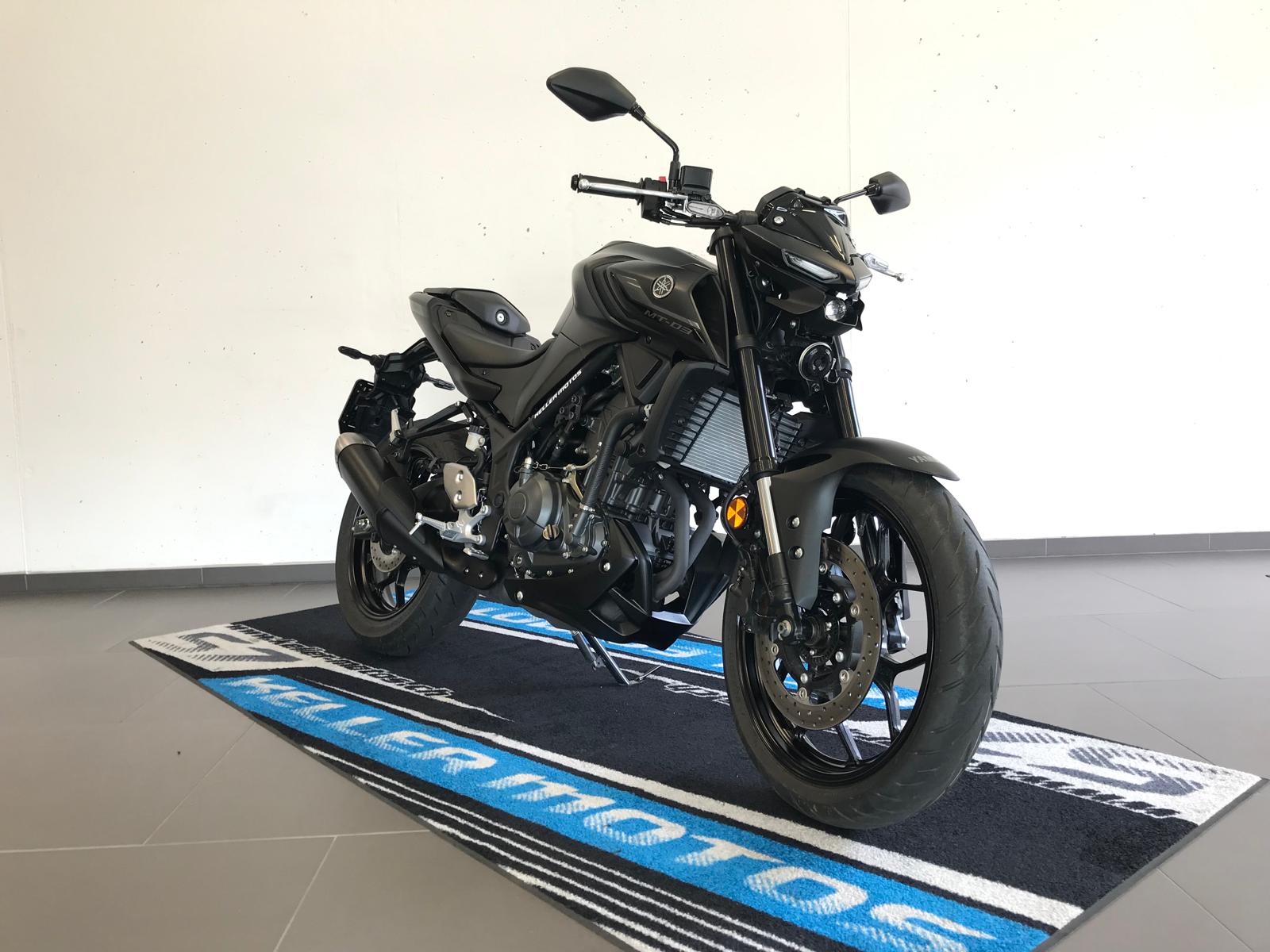 YAMAHA MT-03 ABS-showroom-element-1