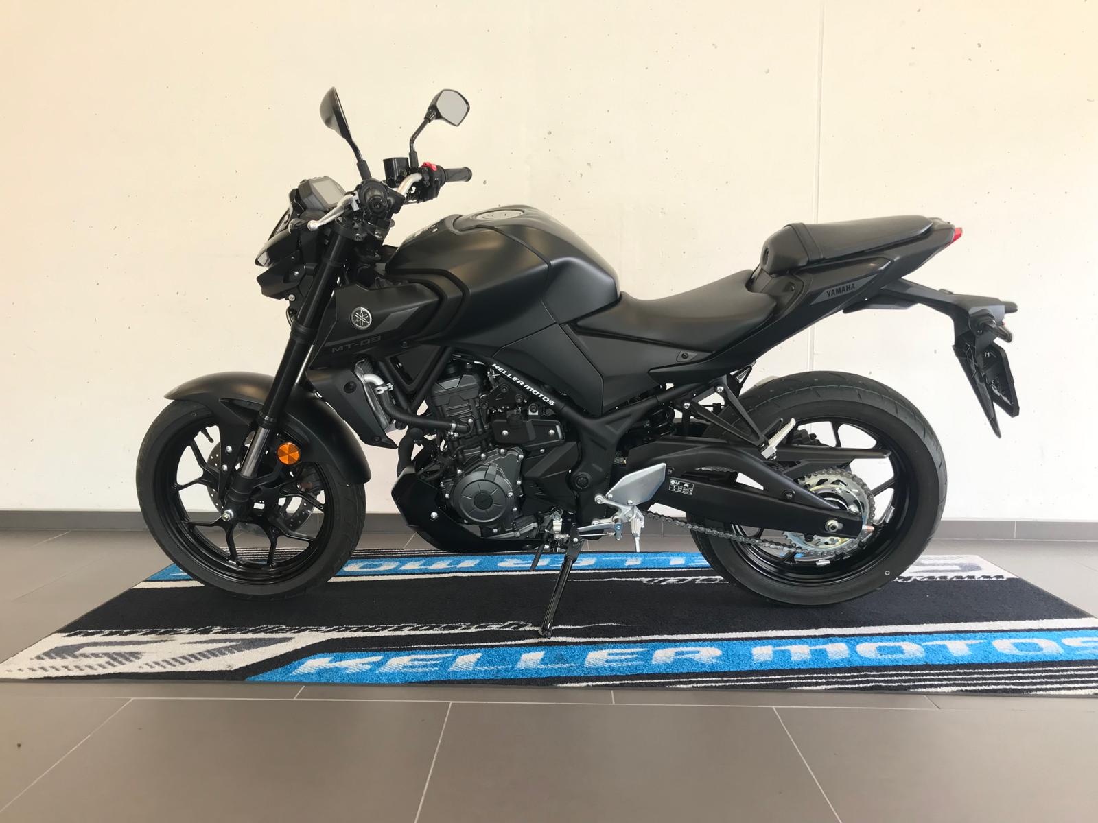 YAMAHA MT-03 ABS-showroom-element-3