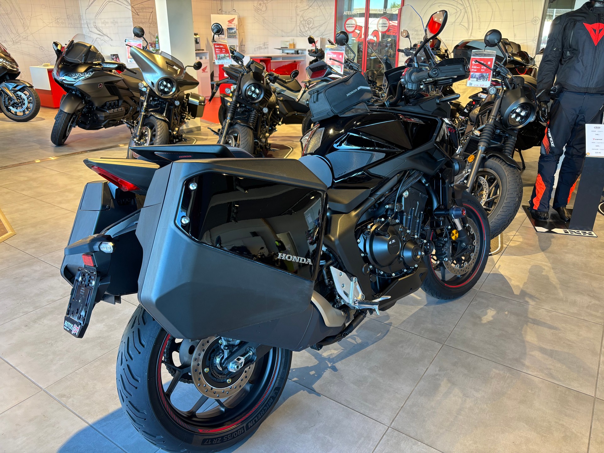 HONDA CB1000GT-image-4