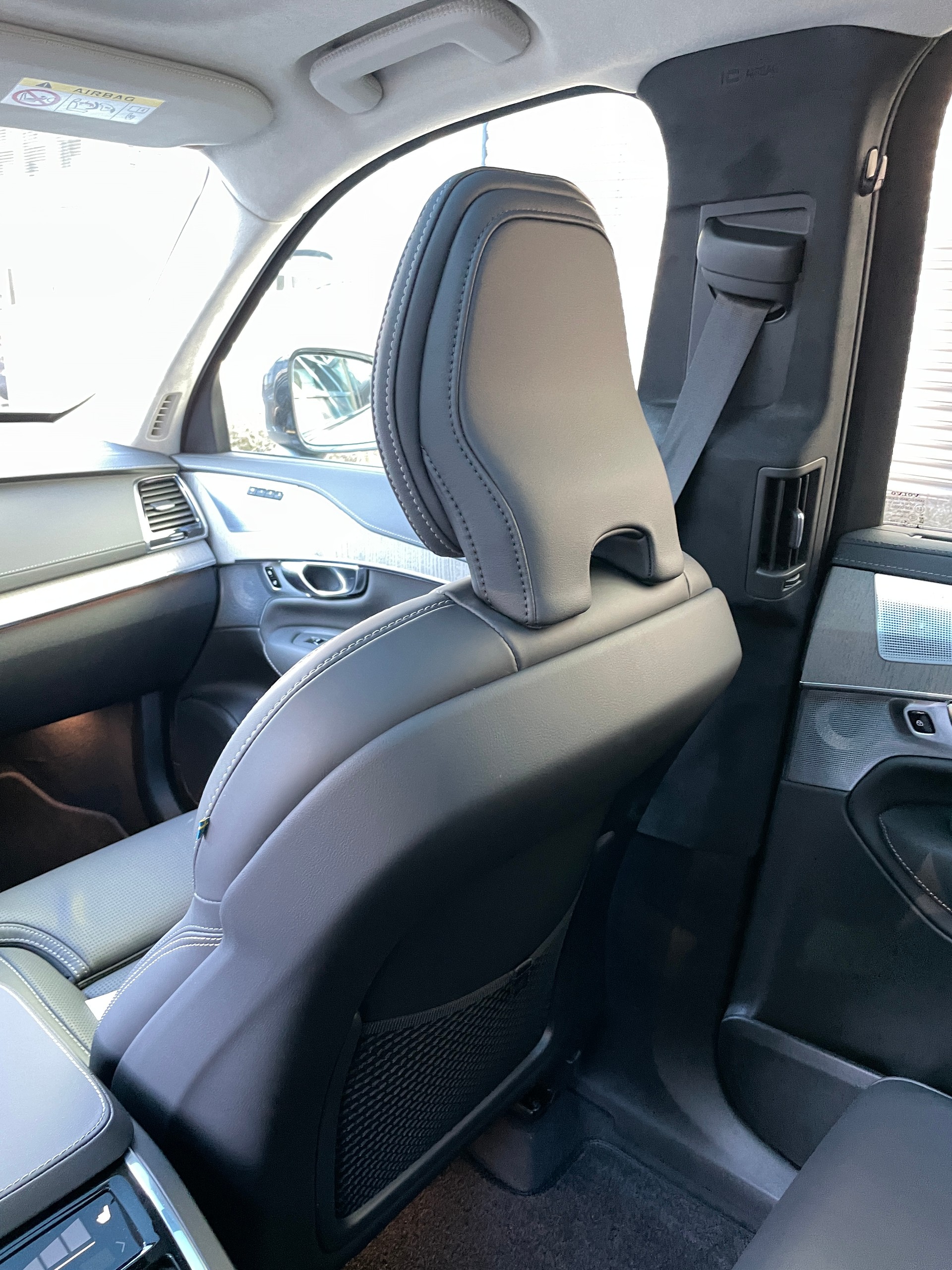 VOLVO XC90 T8 eAWD PluginHybrid Ultra Dark Geartronic-image-17