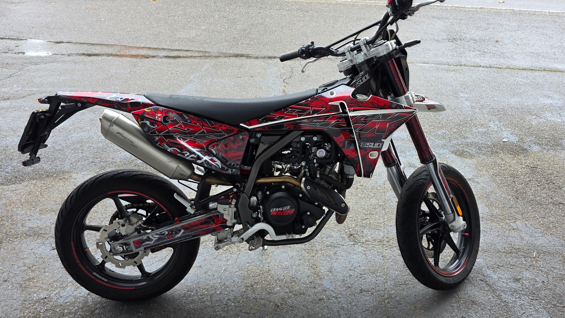 FANTIC XMF 125-image-1