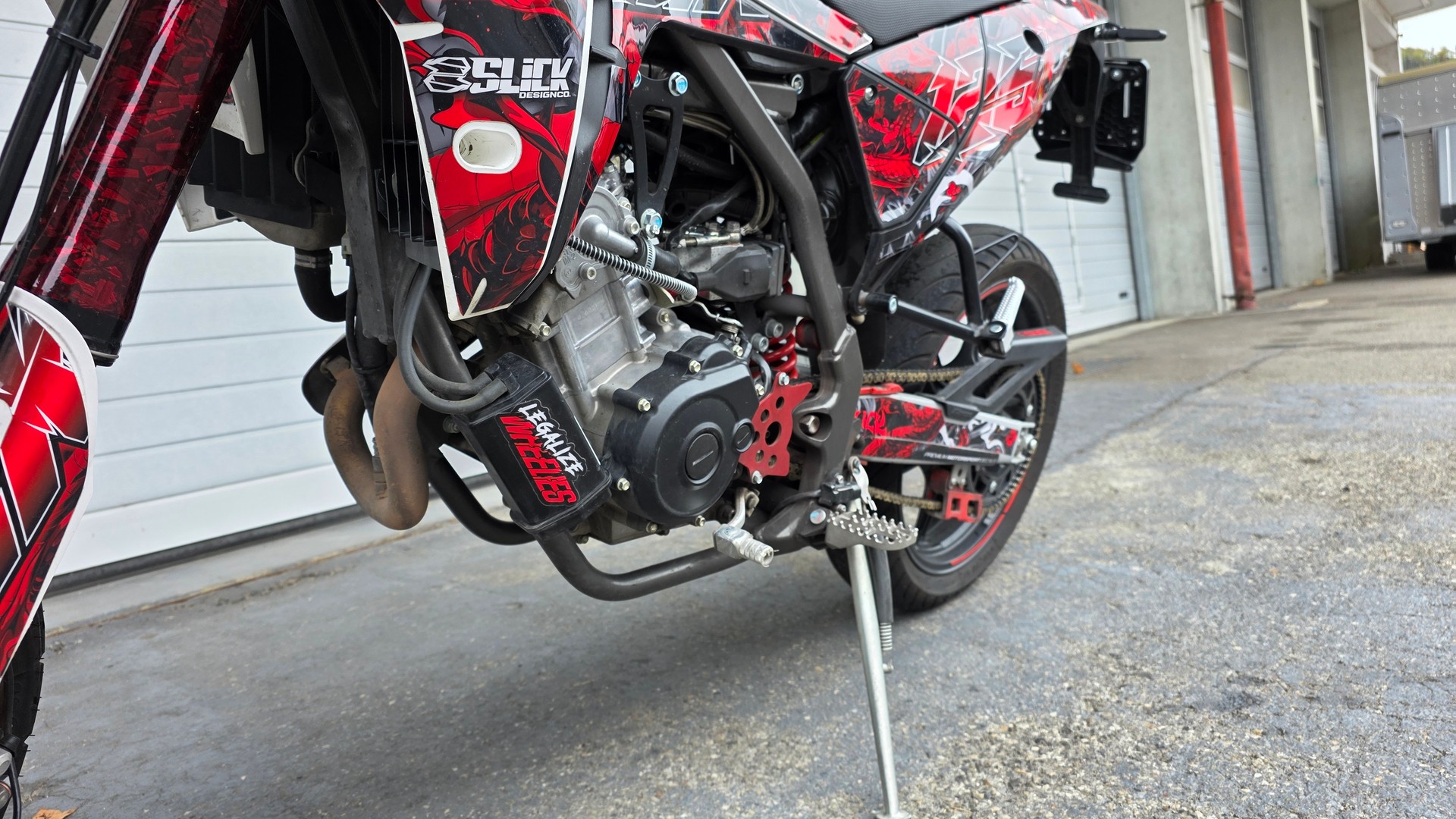 FANTIC XMF 125-image-4
