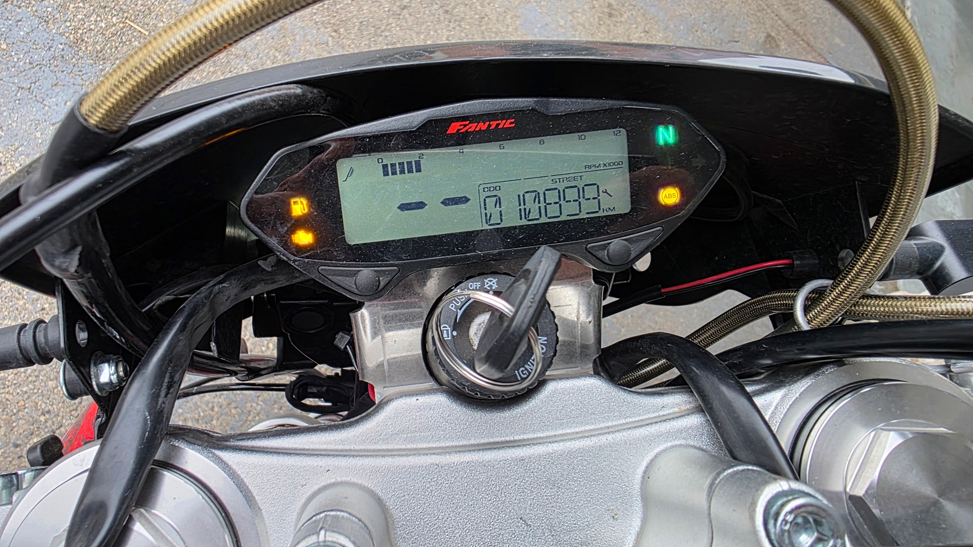 FANTIC XMF 125-image-10