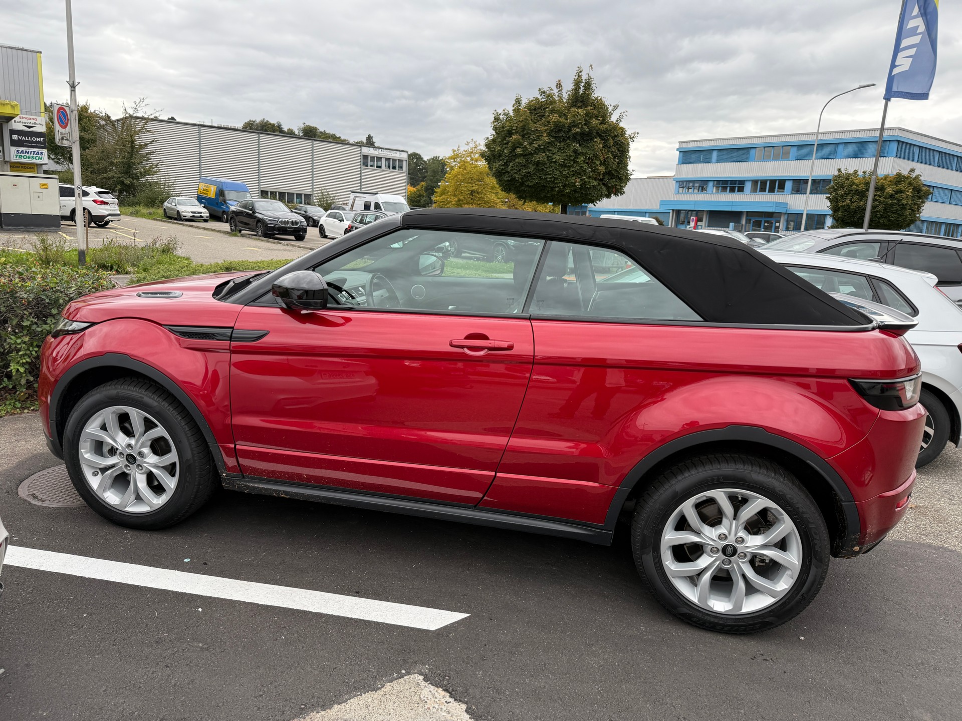 LAND ROVER Range Rover Evoque Convert. 2.0Si4 HSE Dynamic AT9-image-31