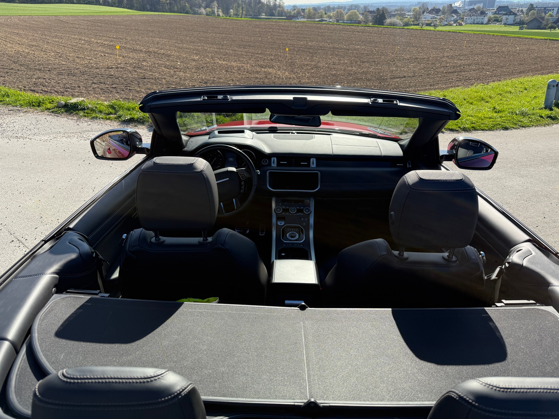 LAND ROVER Range Rover Evoque Convert. 2.0Si4 HSE Dynamic AT9-image-23