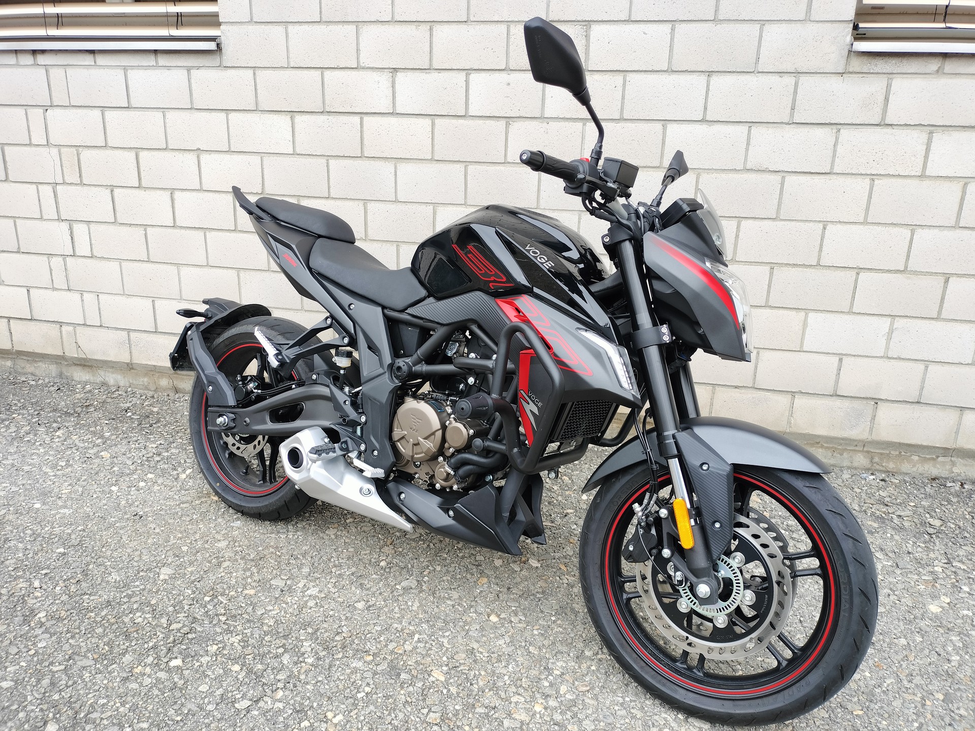 VOGE 300 R-image-2
