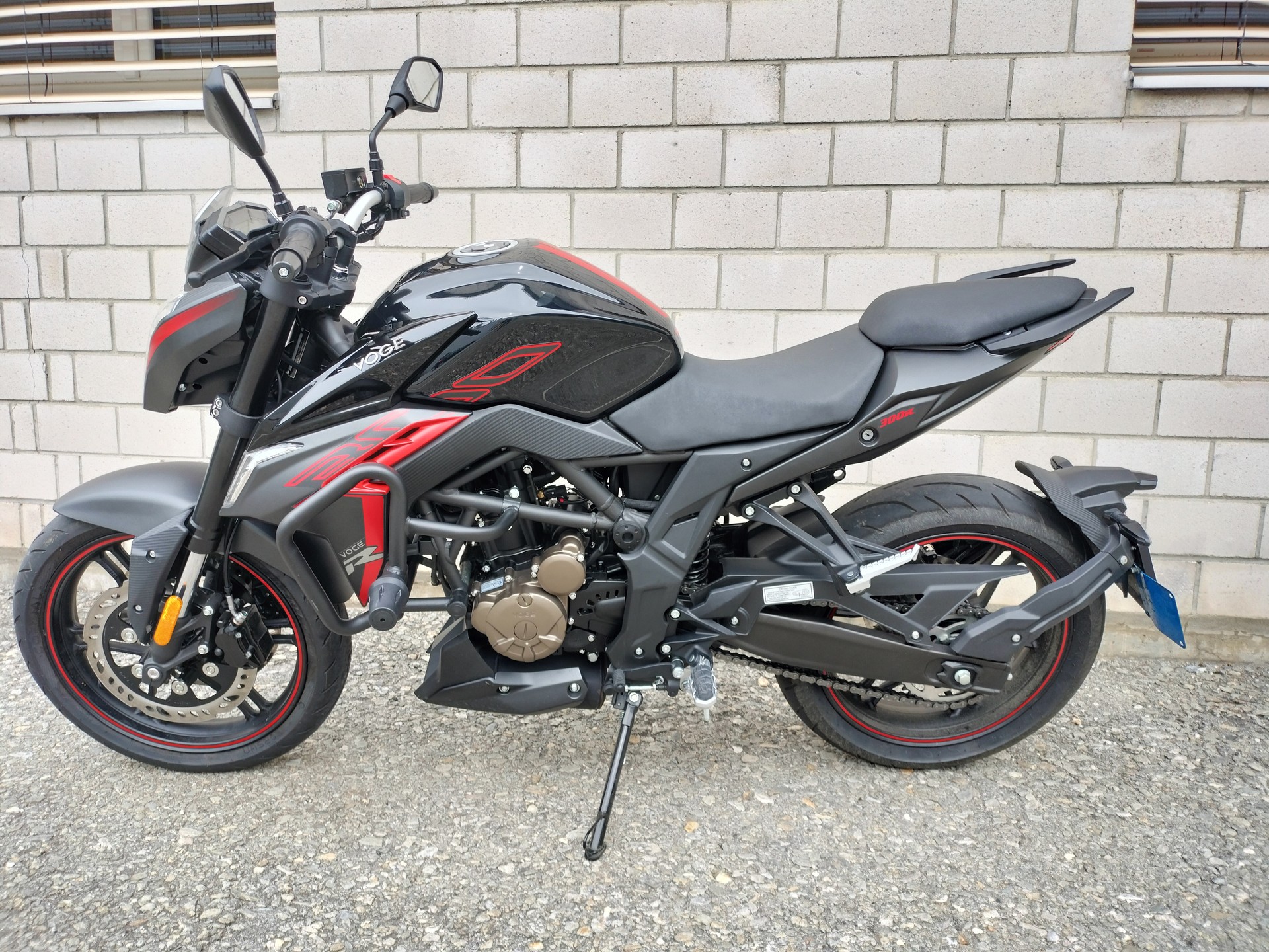 VOGE 300 R-image-1