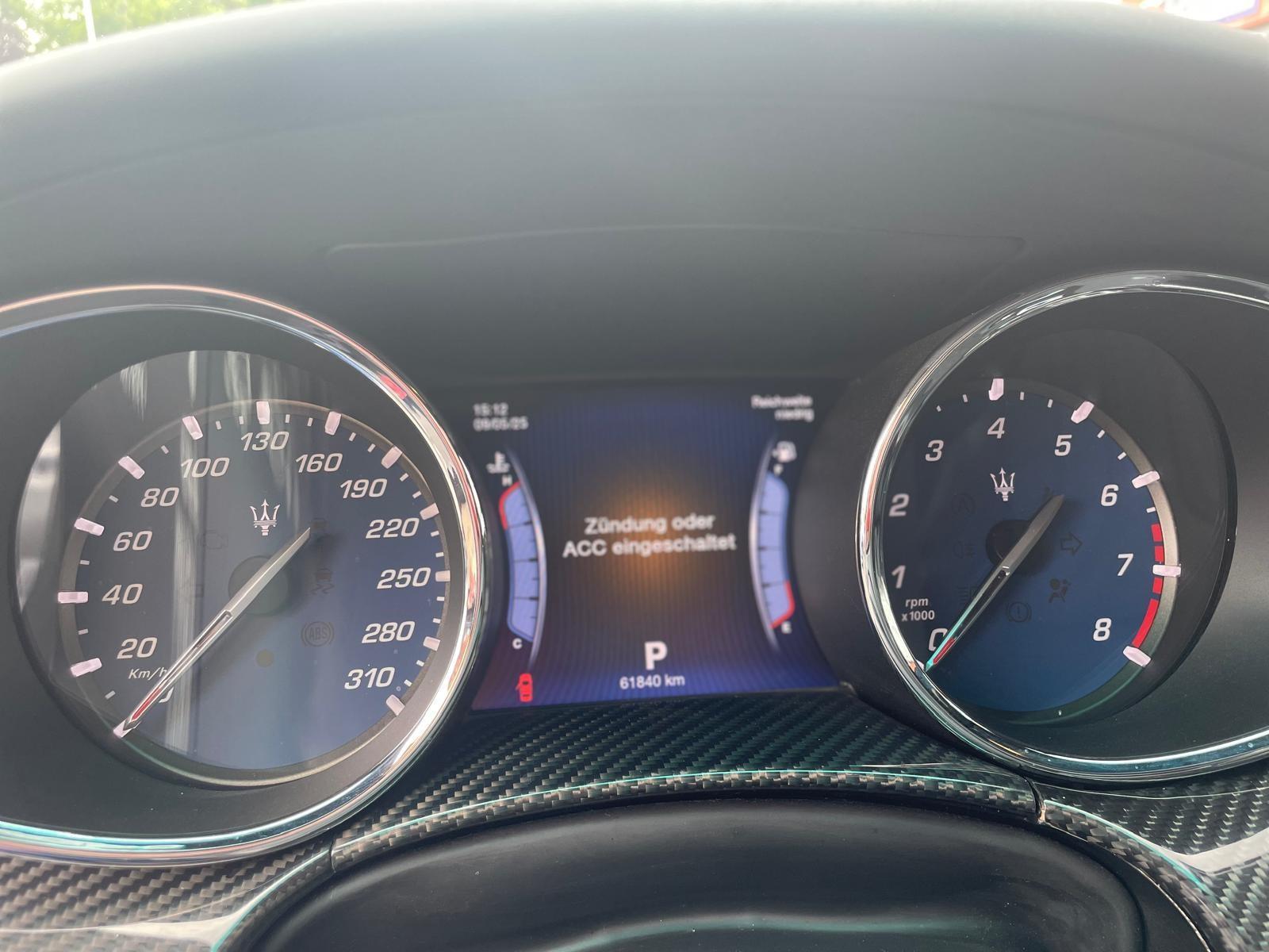 MASERATI Quattroporte 3.0 V6 S Q4-image-12