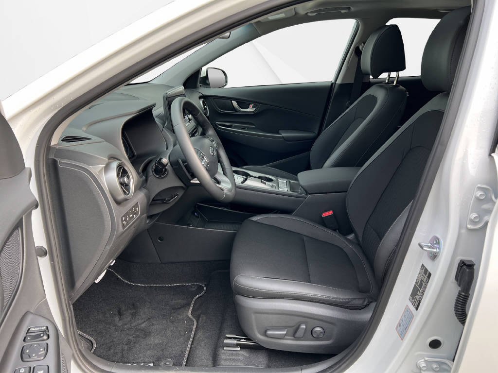 HYUNDAI Kona EV Eco Comfort-image-4
