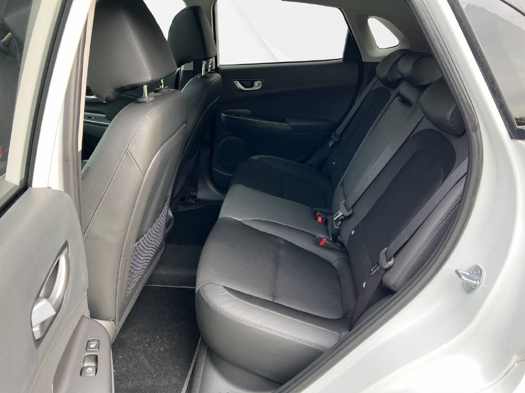 HYUNDAI Kona EV Eco Comfort-image-7