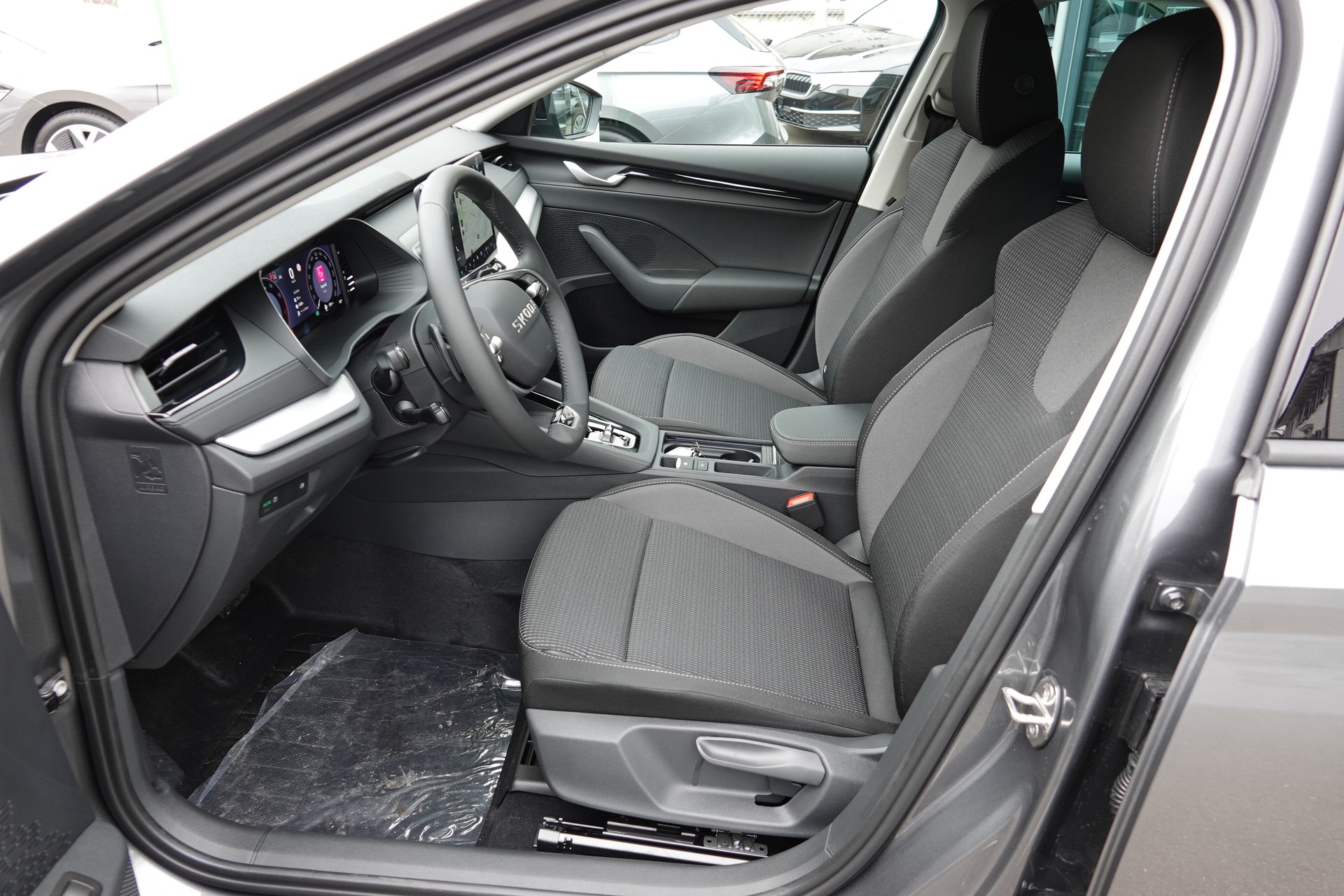 SKODA Octavia 1.5 TSI mHEV Sel.-image-11