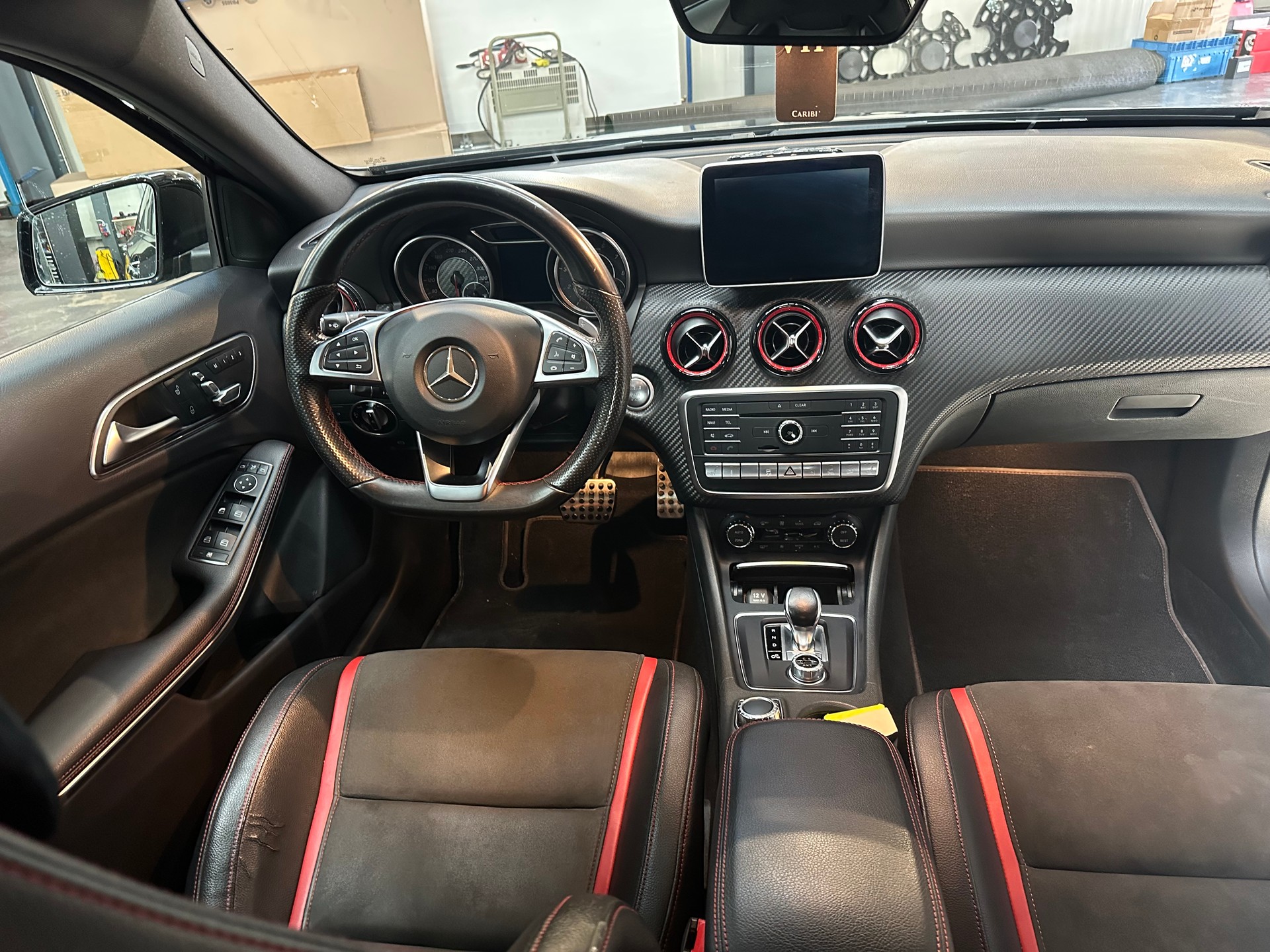 MERCEDES-BENZ A 45 AMG 4Matic Speedshift 7G-DCT-image-2