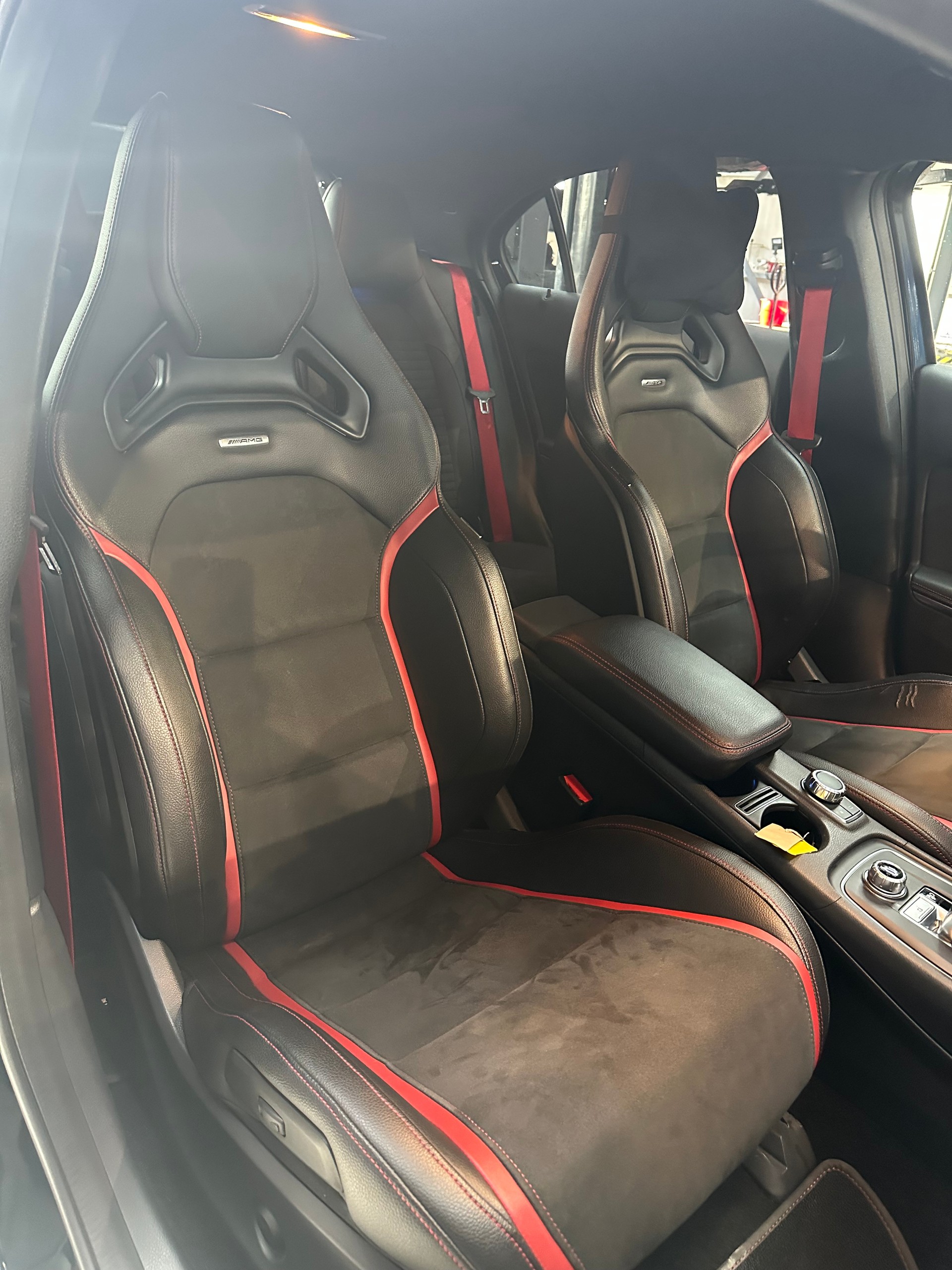 MERCEDES-BENZ A 45 AMG 4Matic Speedshift 7G-DCT-image-1