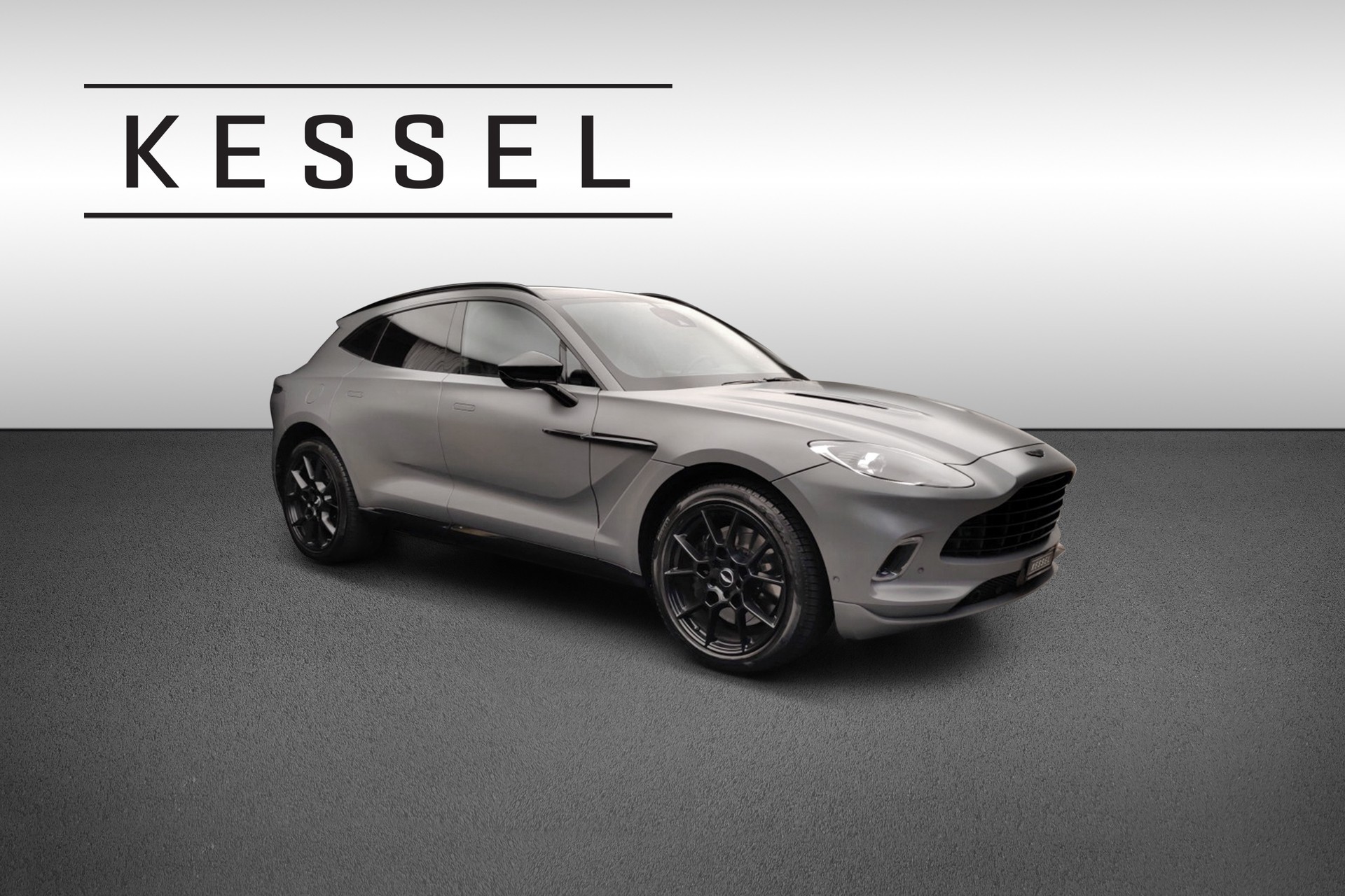 ASTON MARTIN DBX 4.0 V8