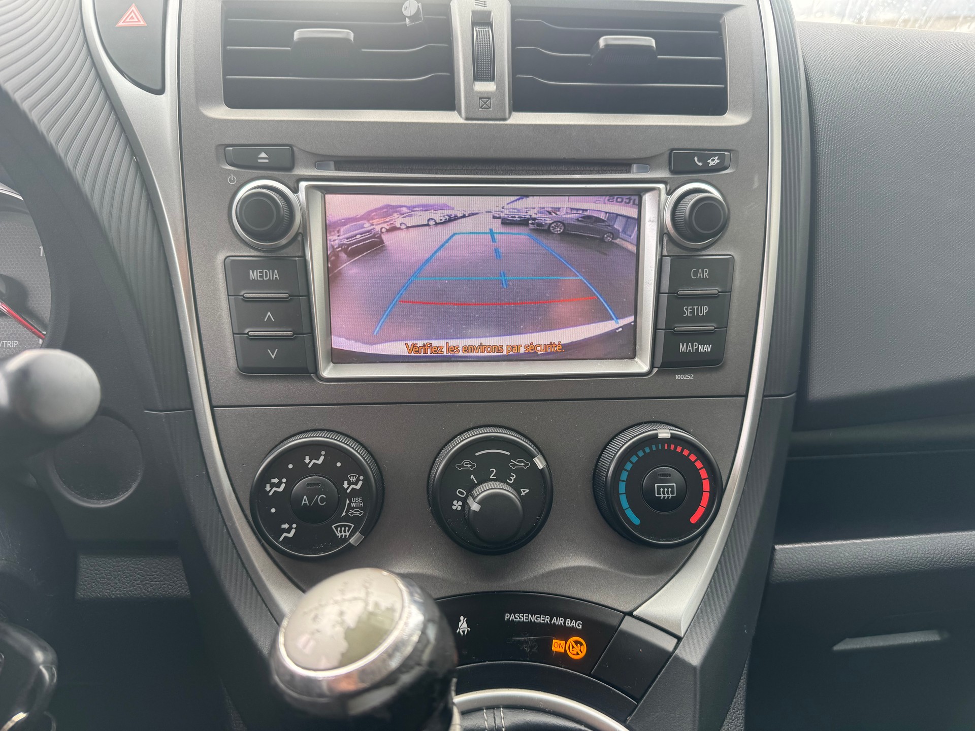 TOYOTA Verso-S 1.4 D-4D Linea Sol-image-13