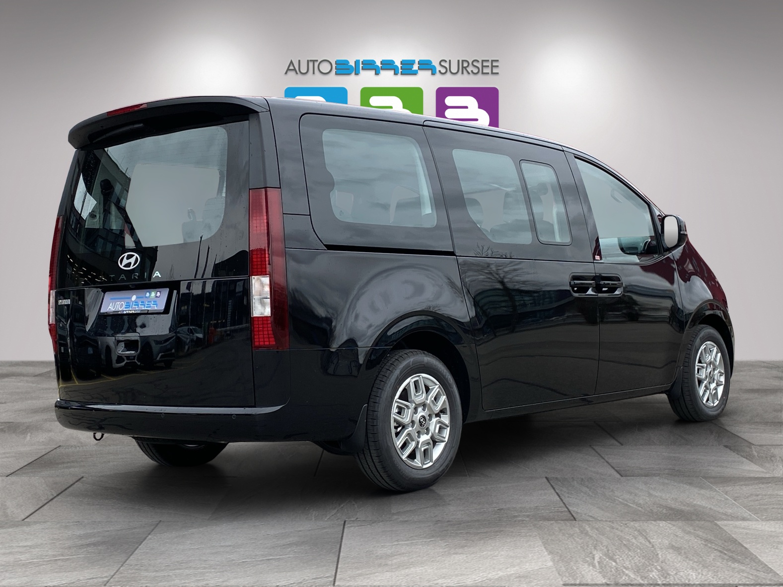 HYUNDAI Staria Wagon 1.6 GDi HEV Amplia-image-4
