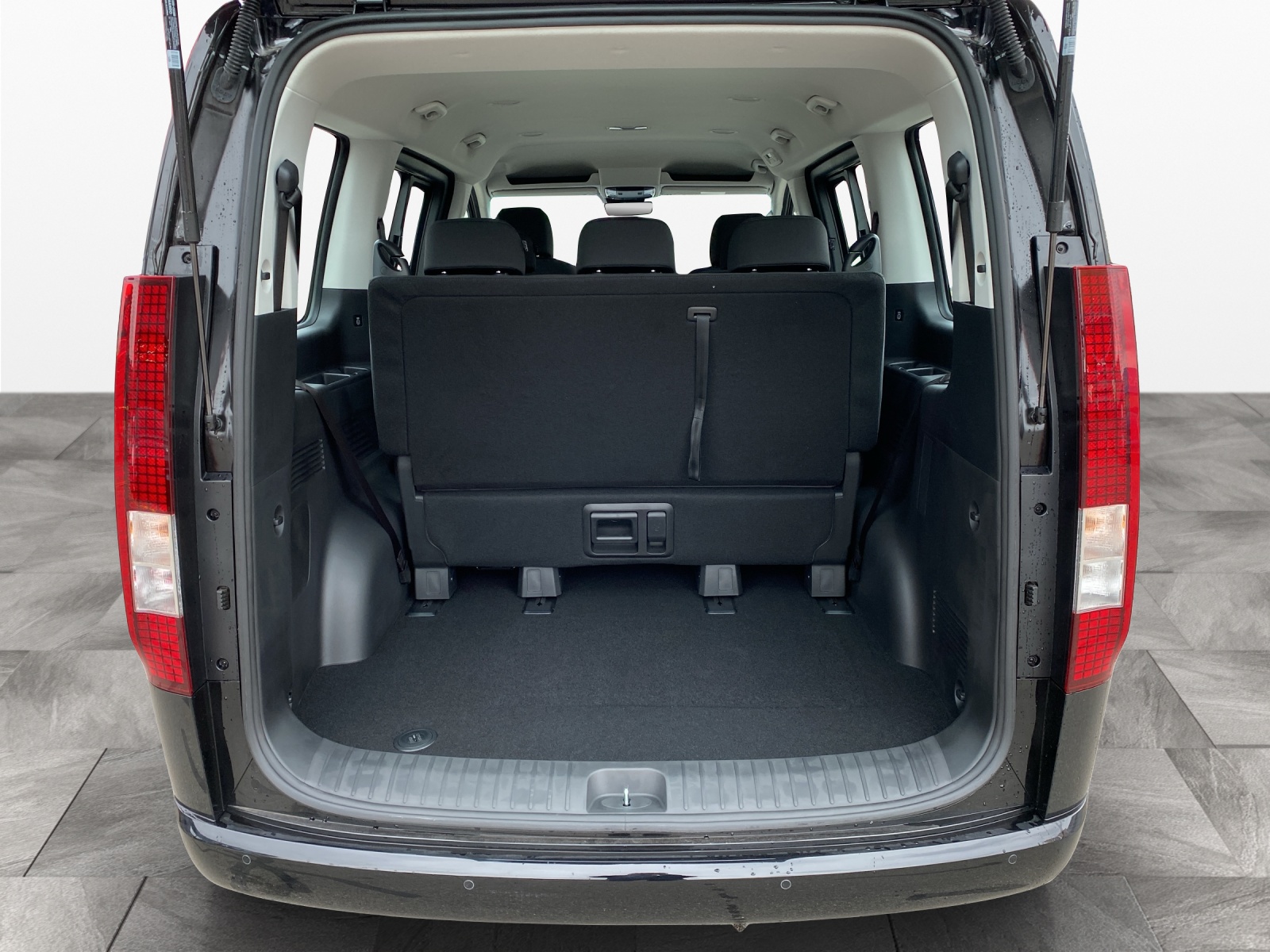 HYUNDAI Staria Wagon 1.6 GDi HEV Amplia-image-15