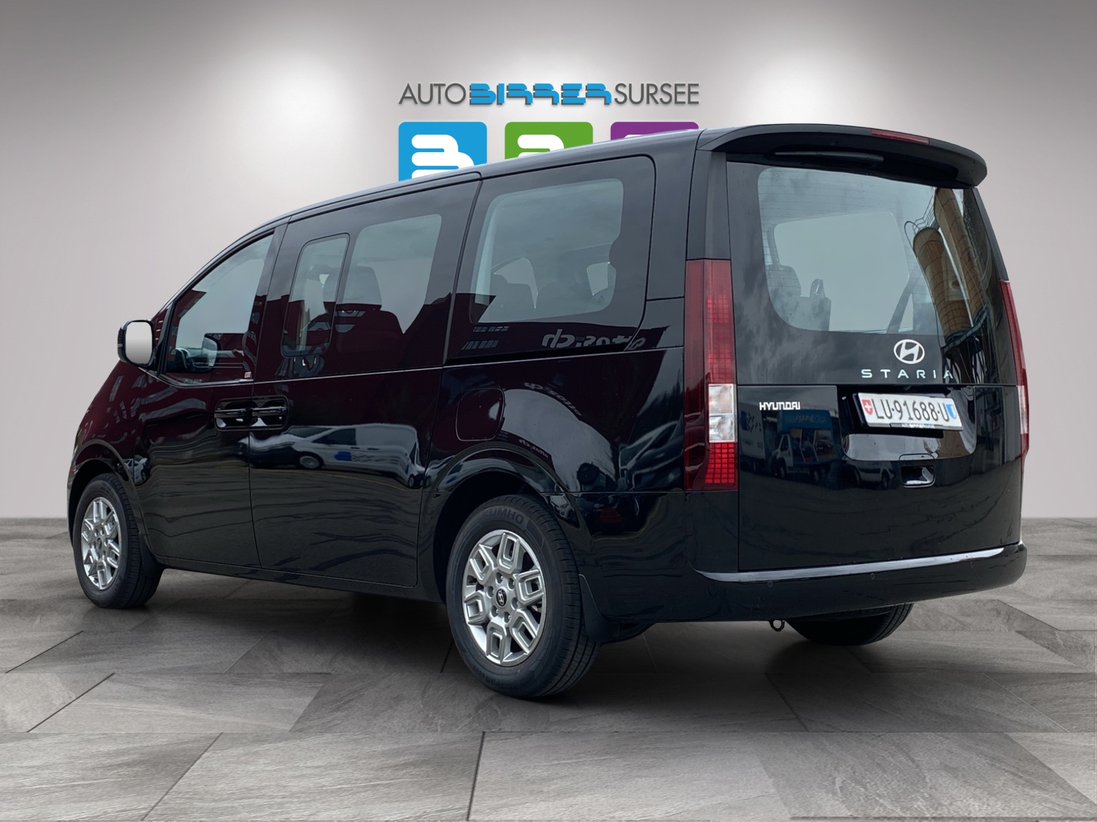 HYUNDAI Staria Wagon 1.6 GDi HEV Amplia-image-6