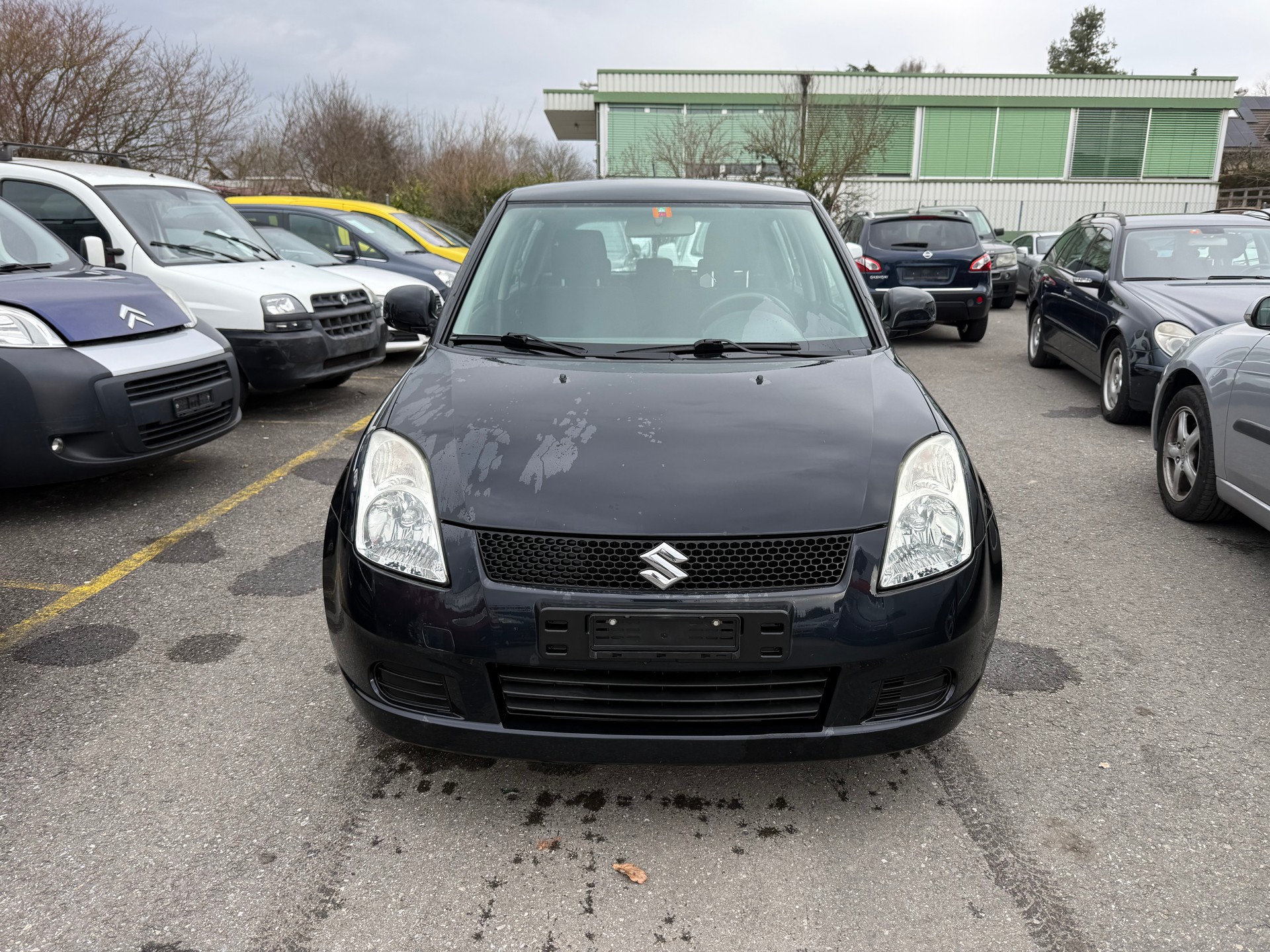SUZUKI Swift