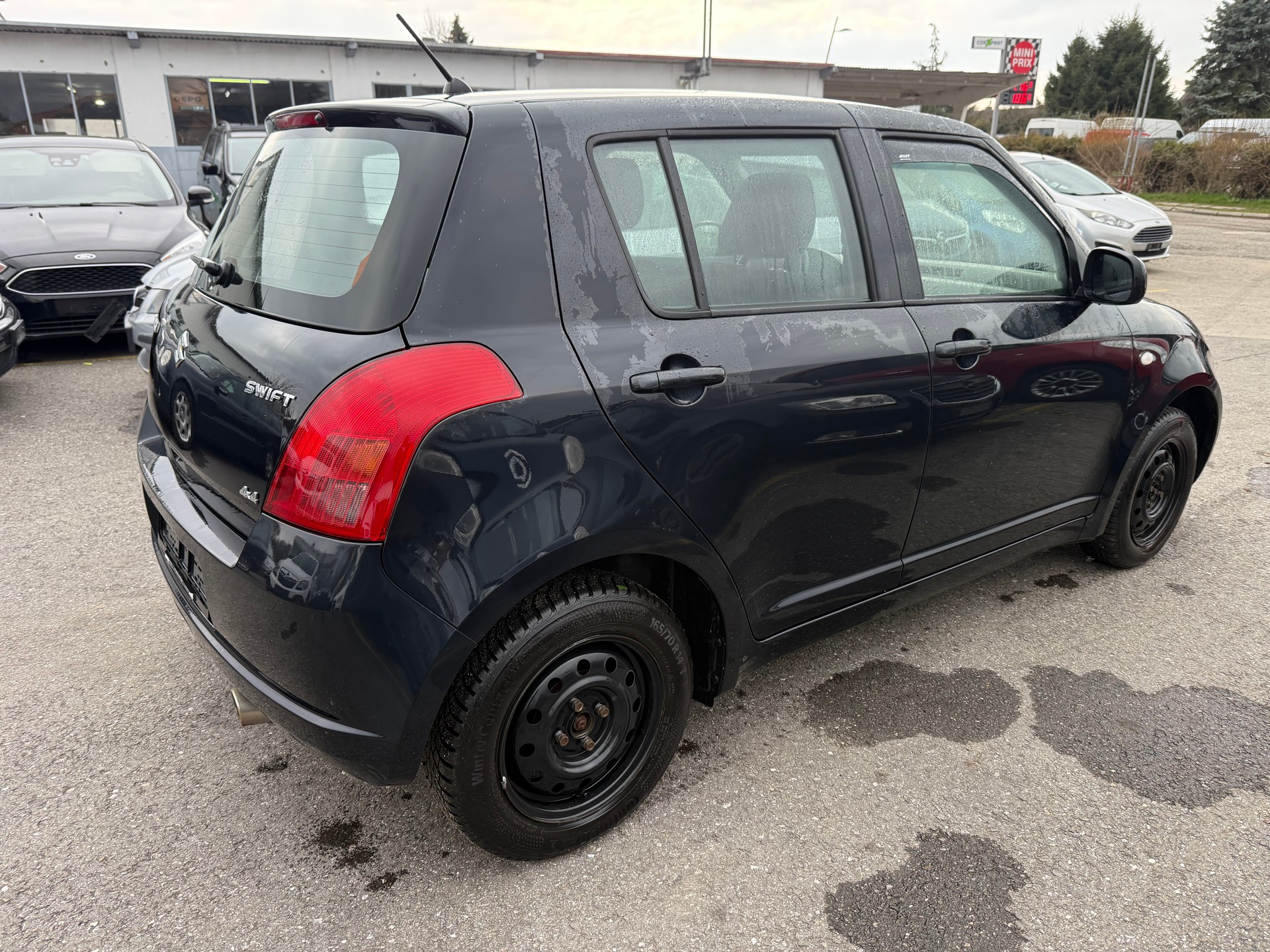 SUZUKI Swift-image-4
